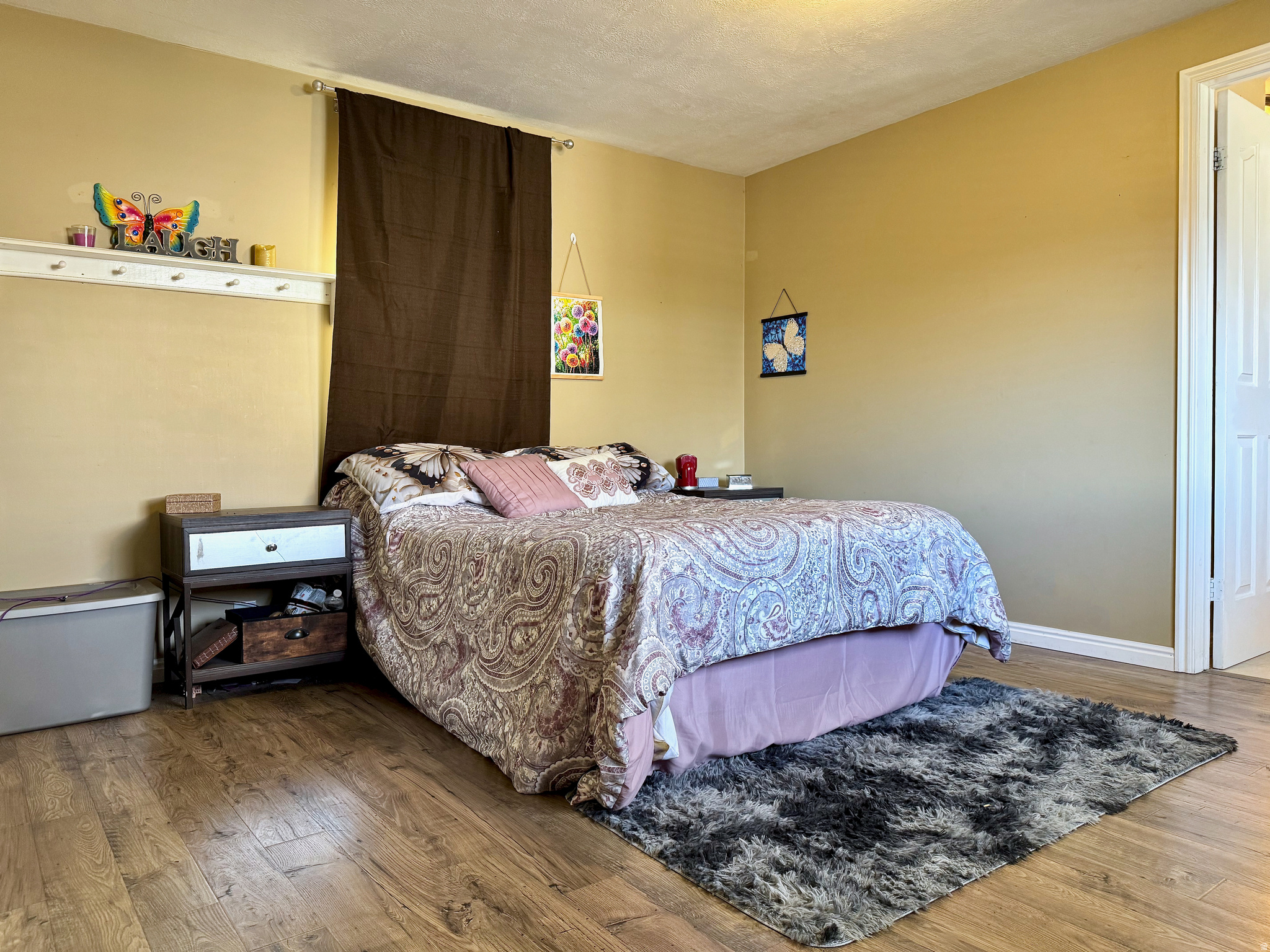 main property photo 17