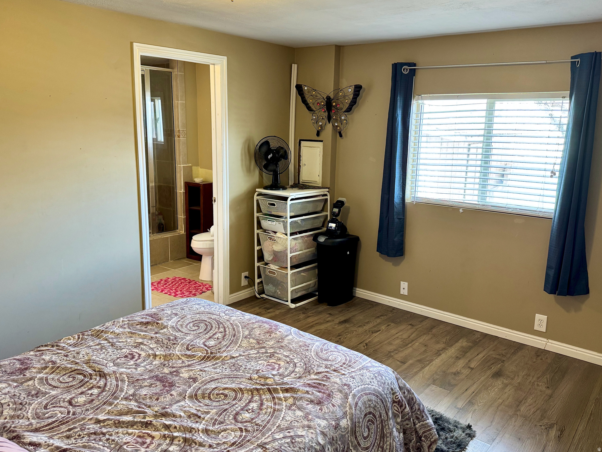 main property photo 18