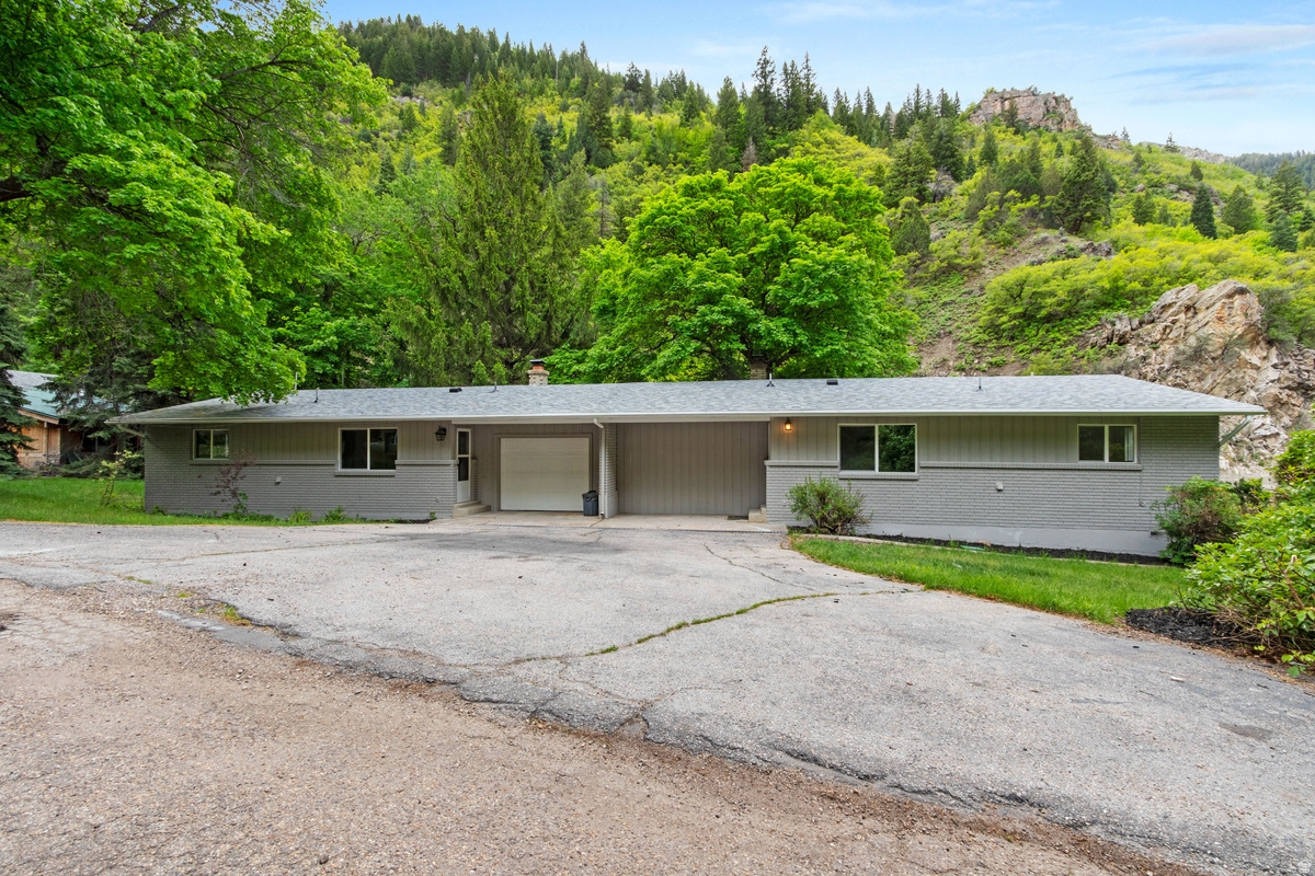 main property photo 74
