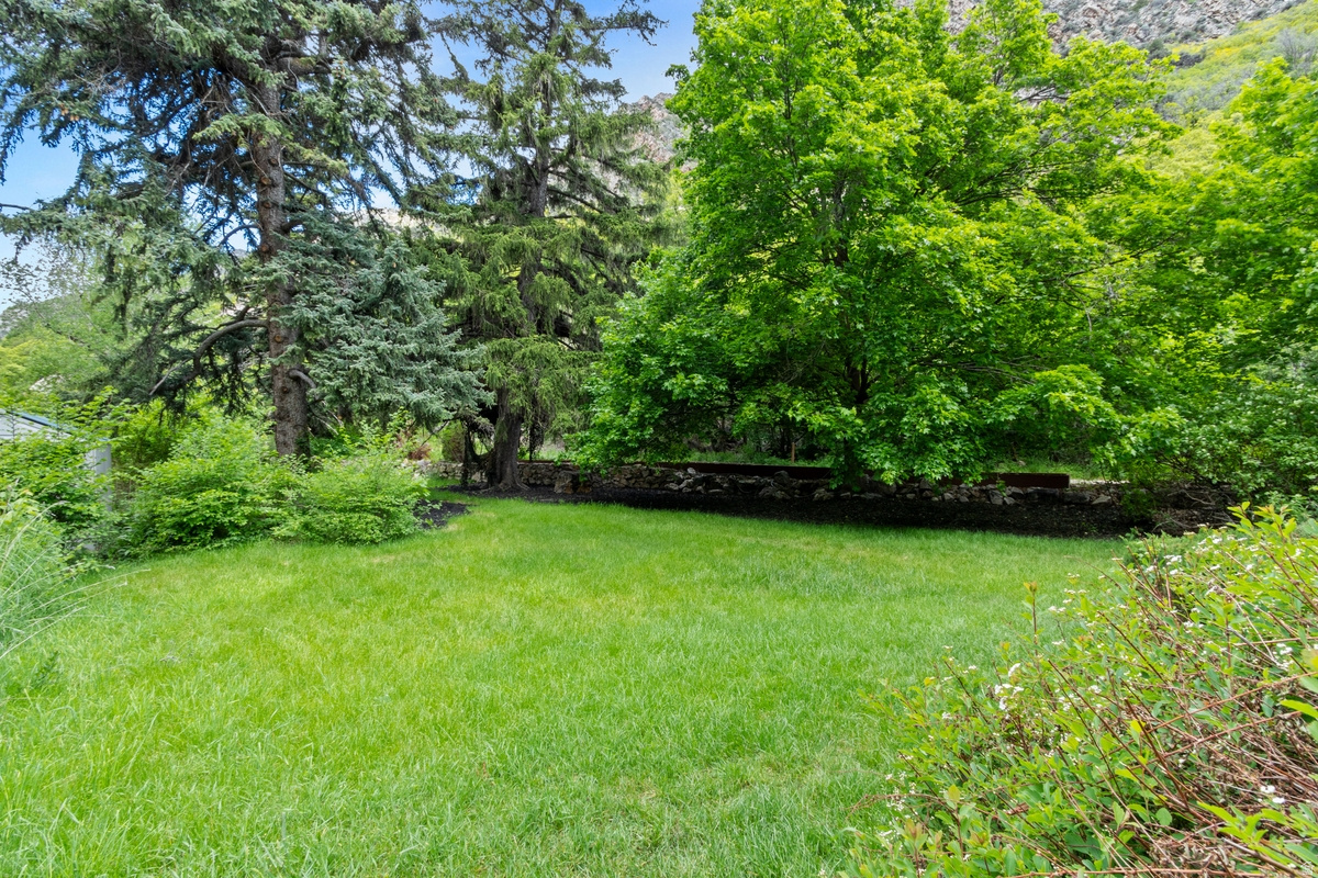 main property photo 79