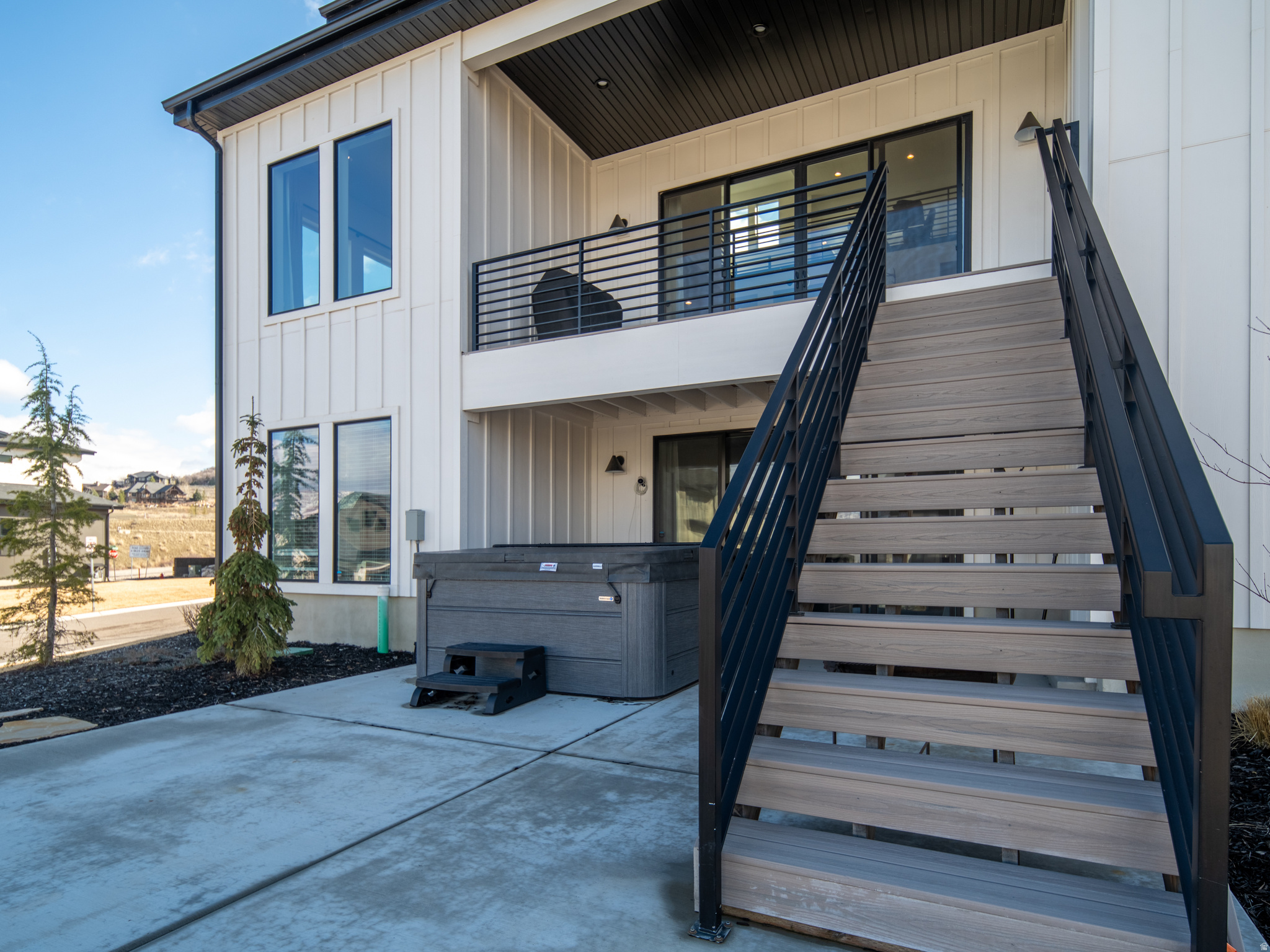 main property photo 49