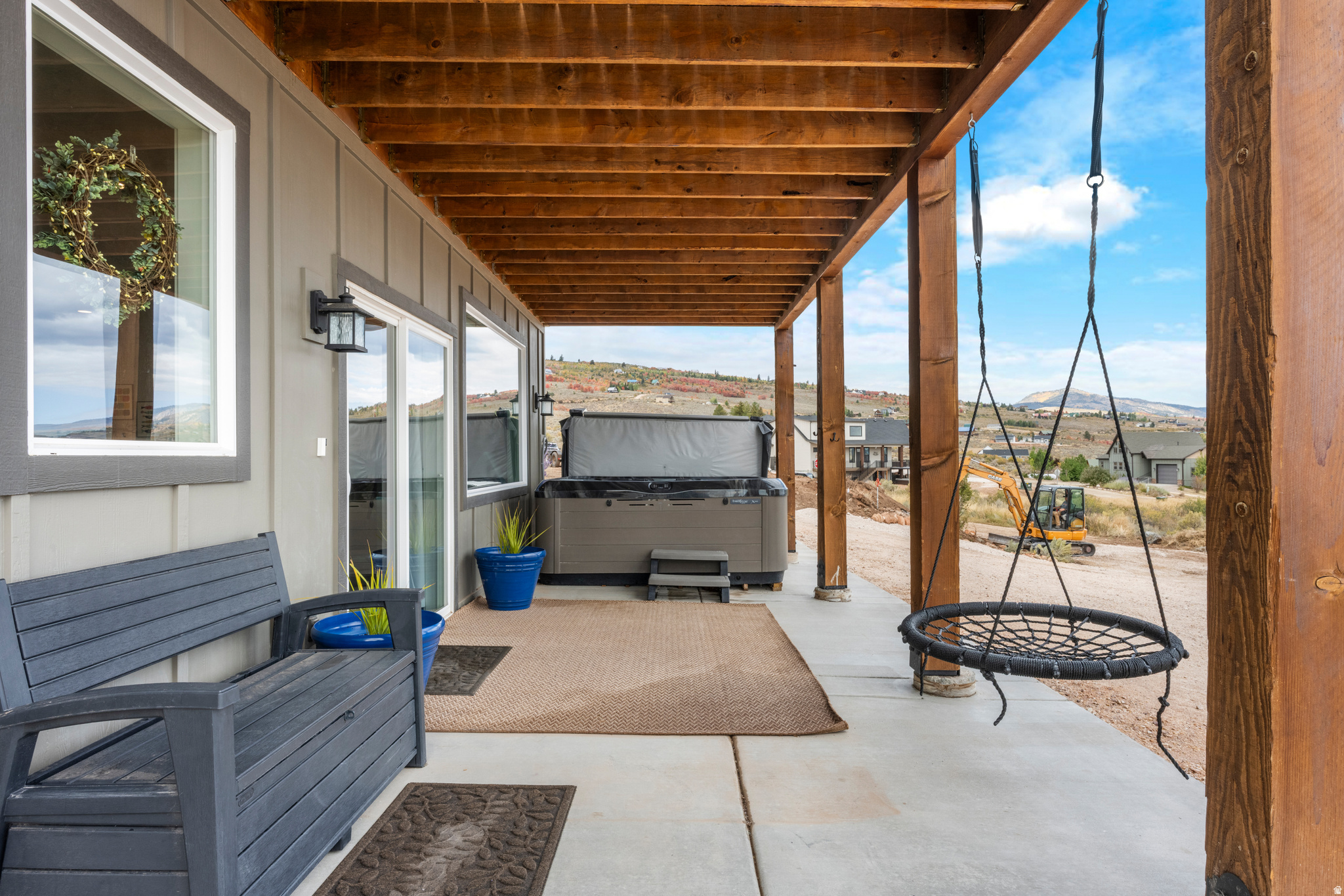 main property photo 37