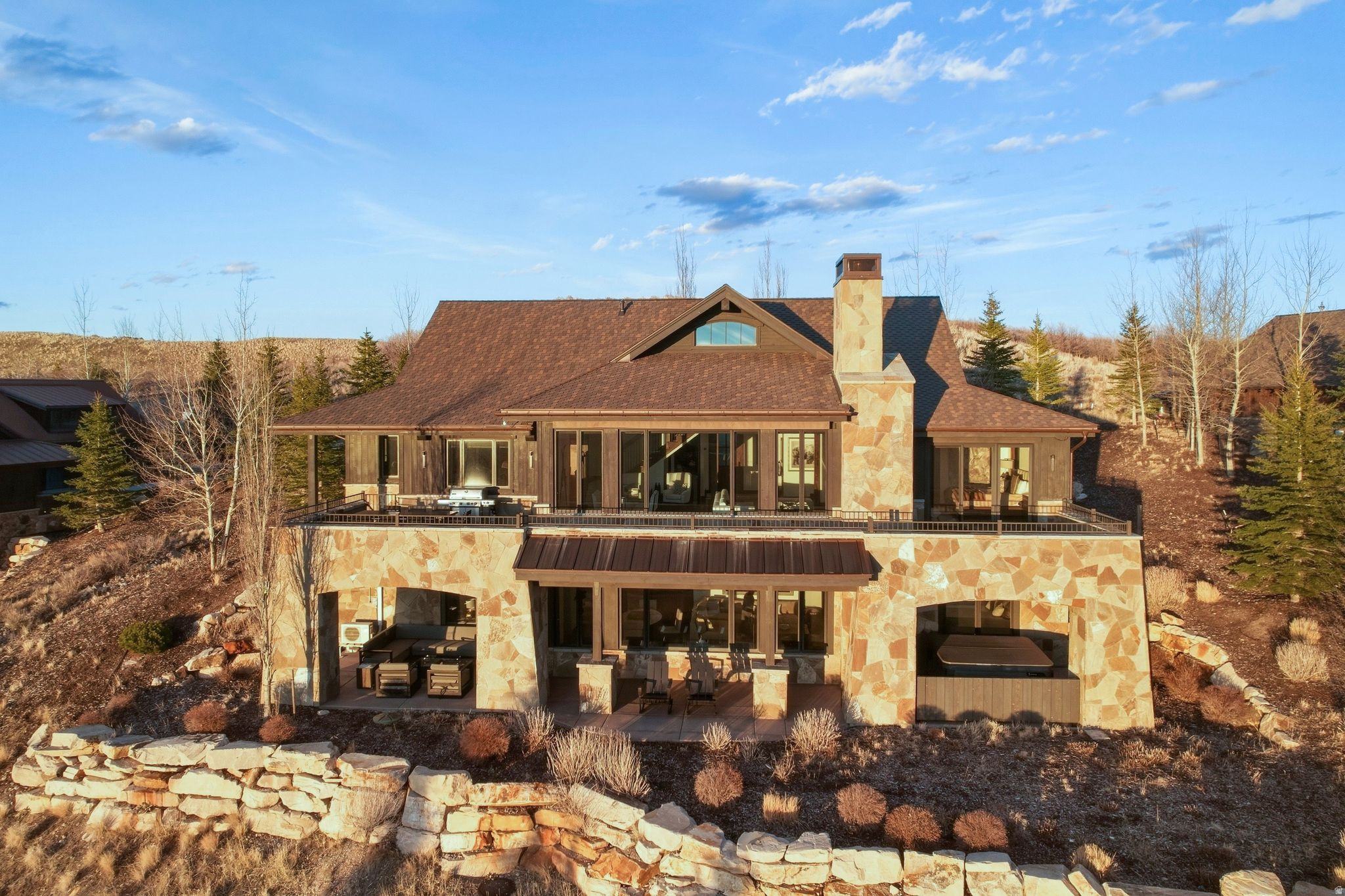 main property photo 50