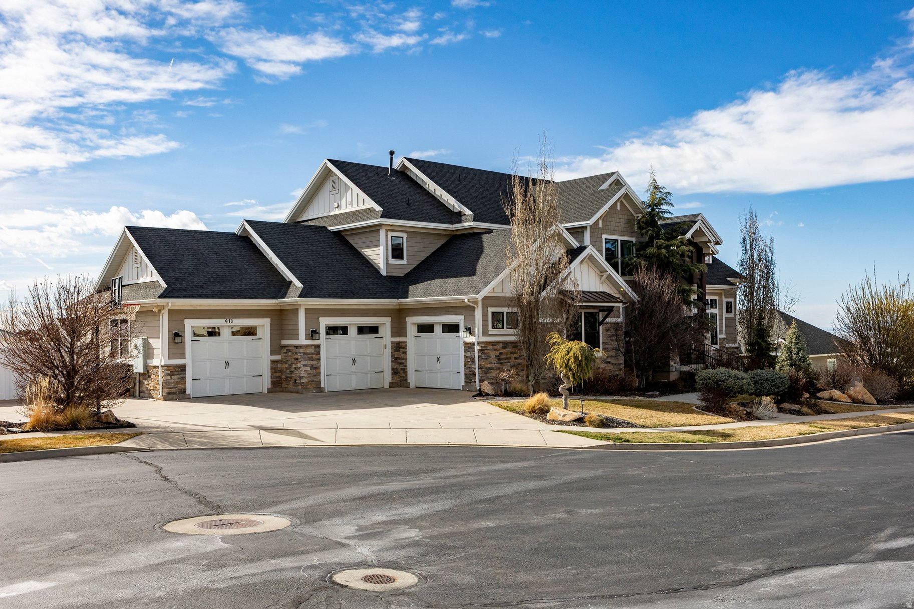 main property photo 46