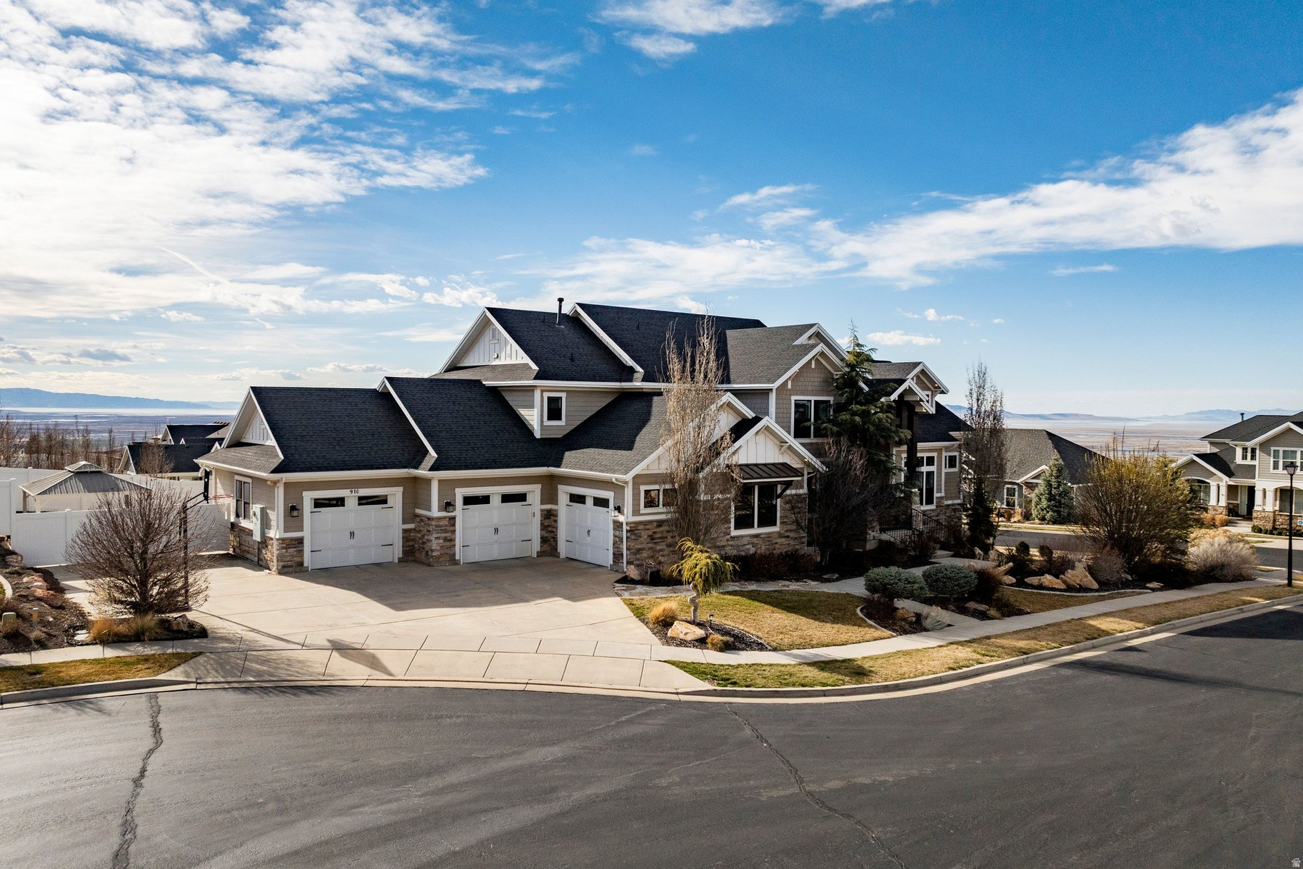 main property photo 57