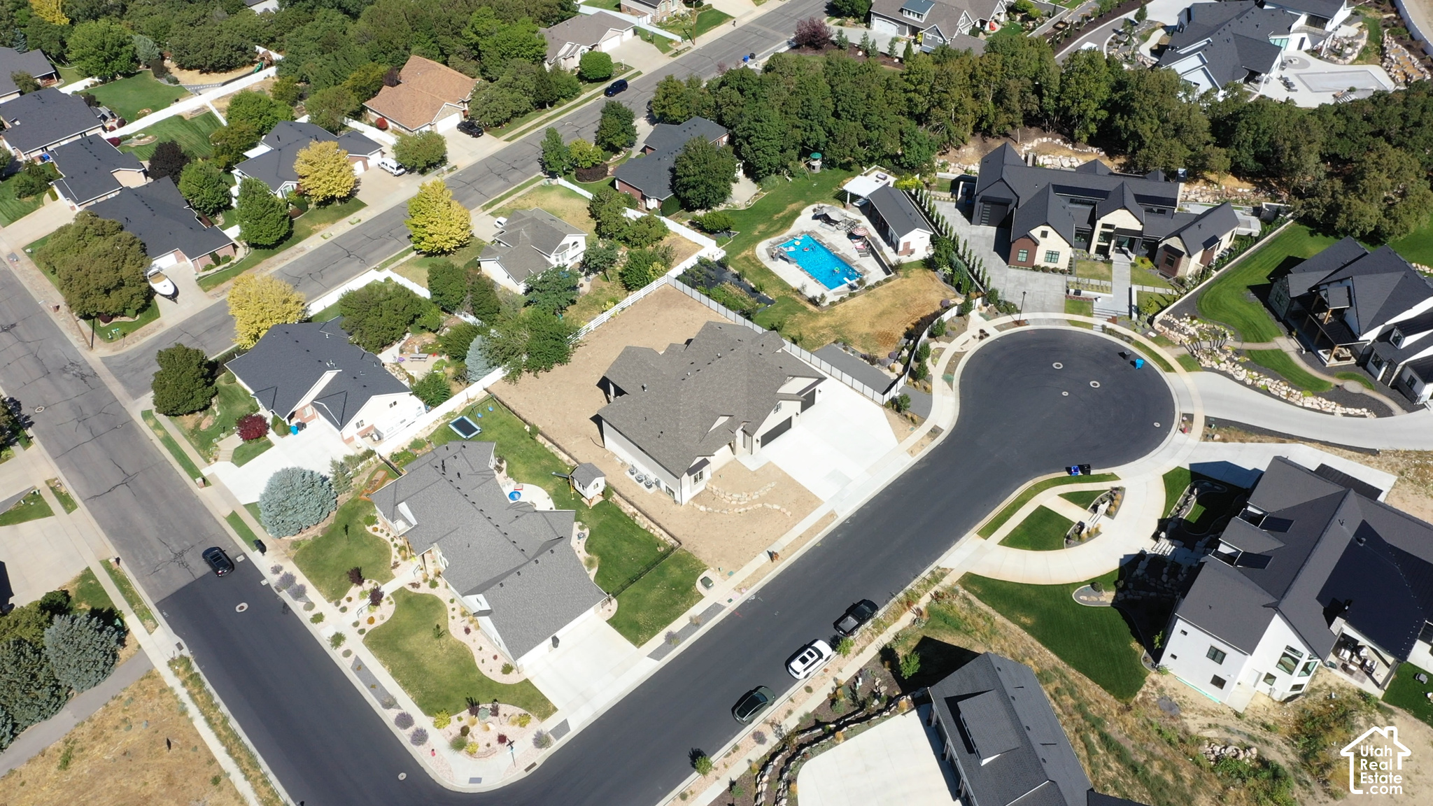 main property photo 64