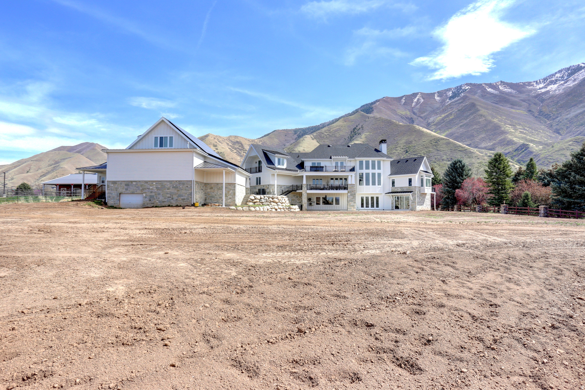main property photo 124