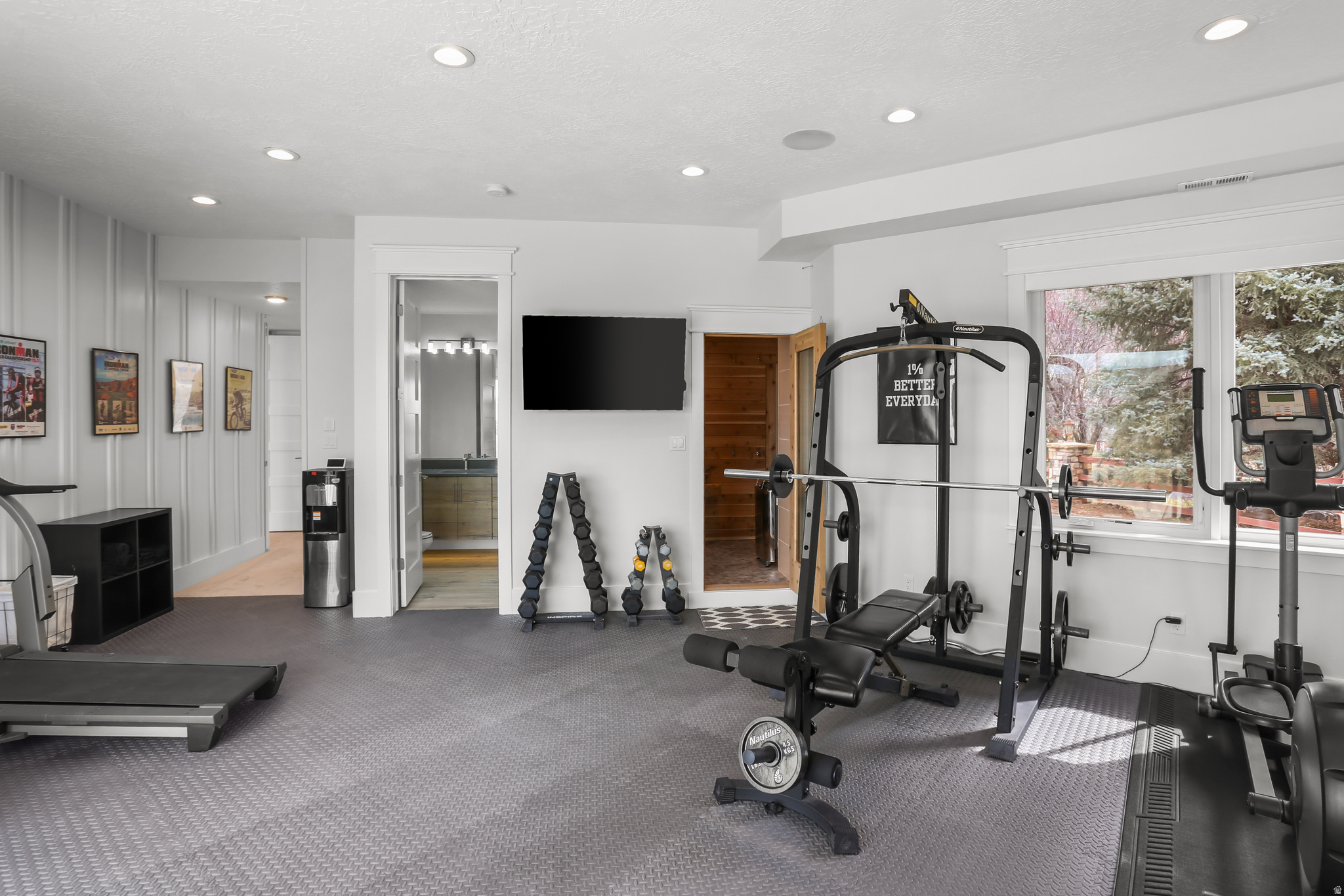 main property photo 81