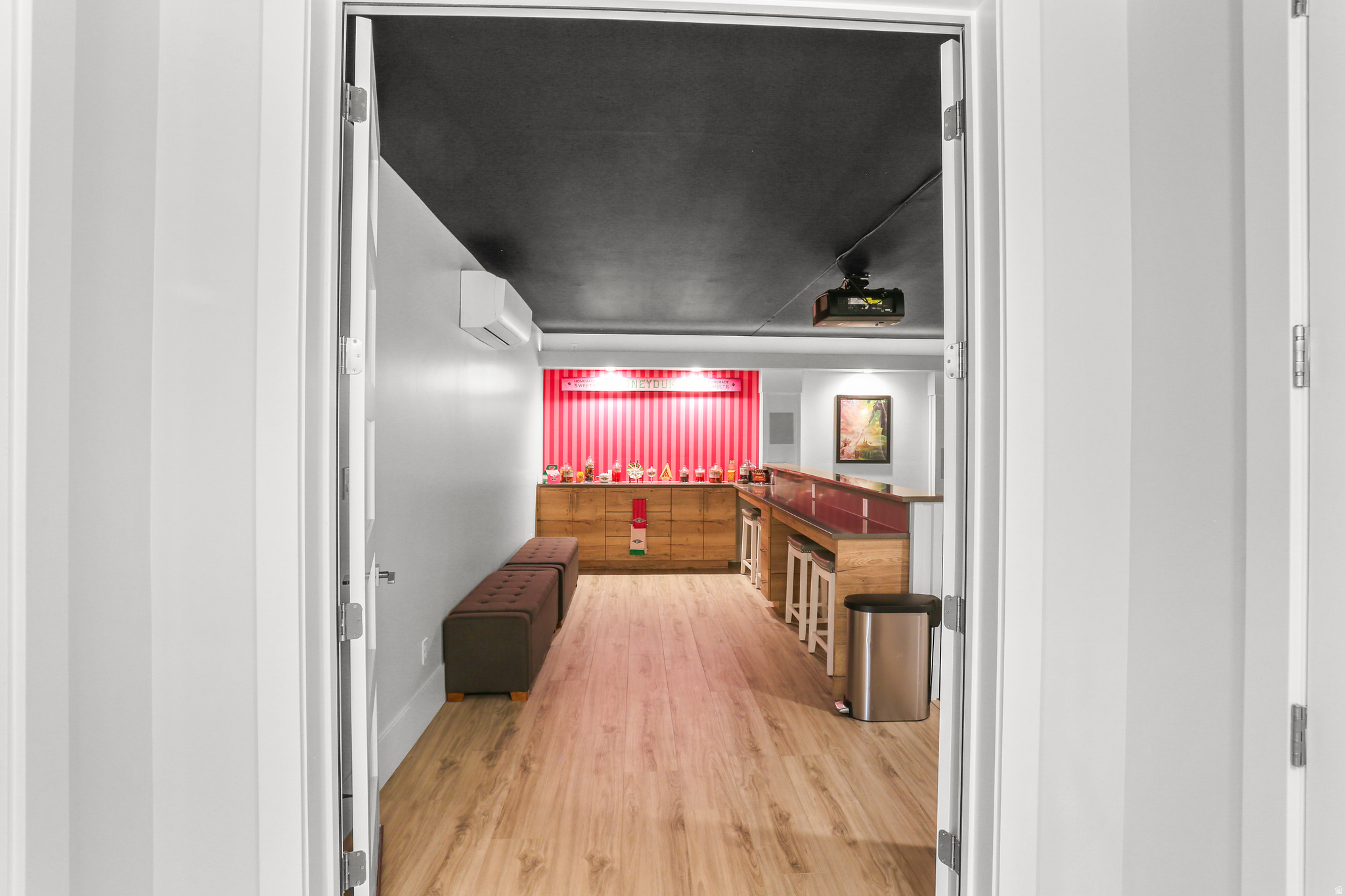 main property photo 89