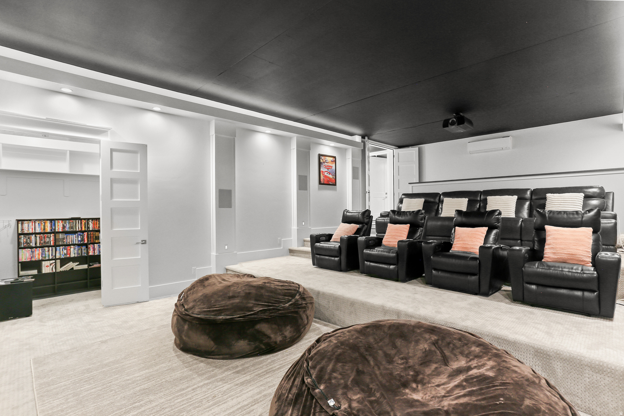 main property photo 94