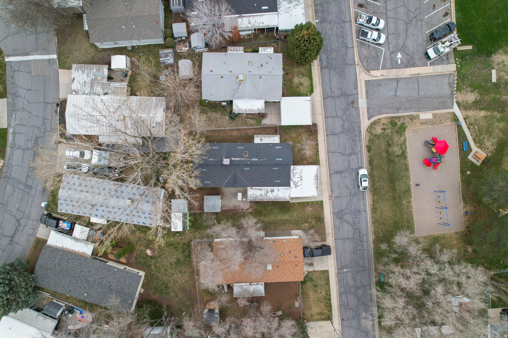 main property photo 36