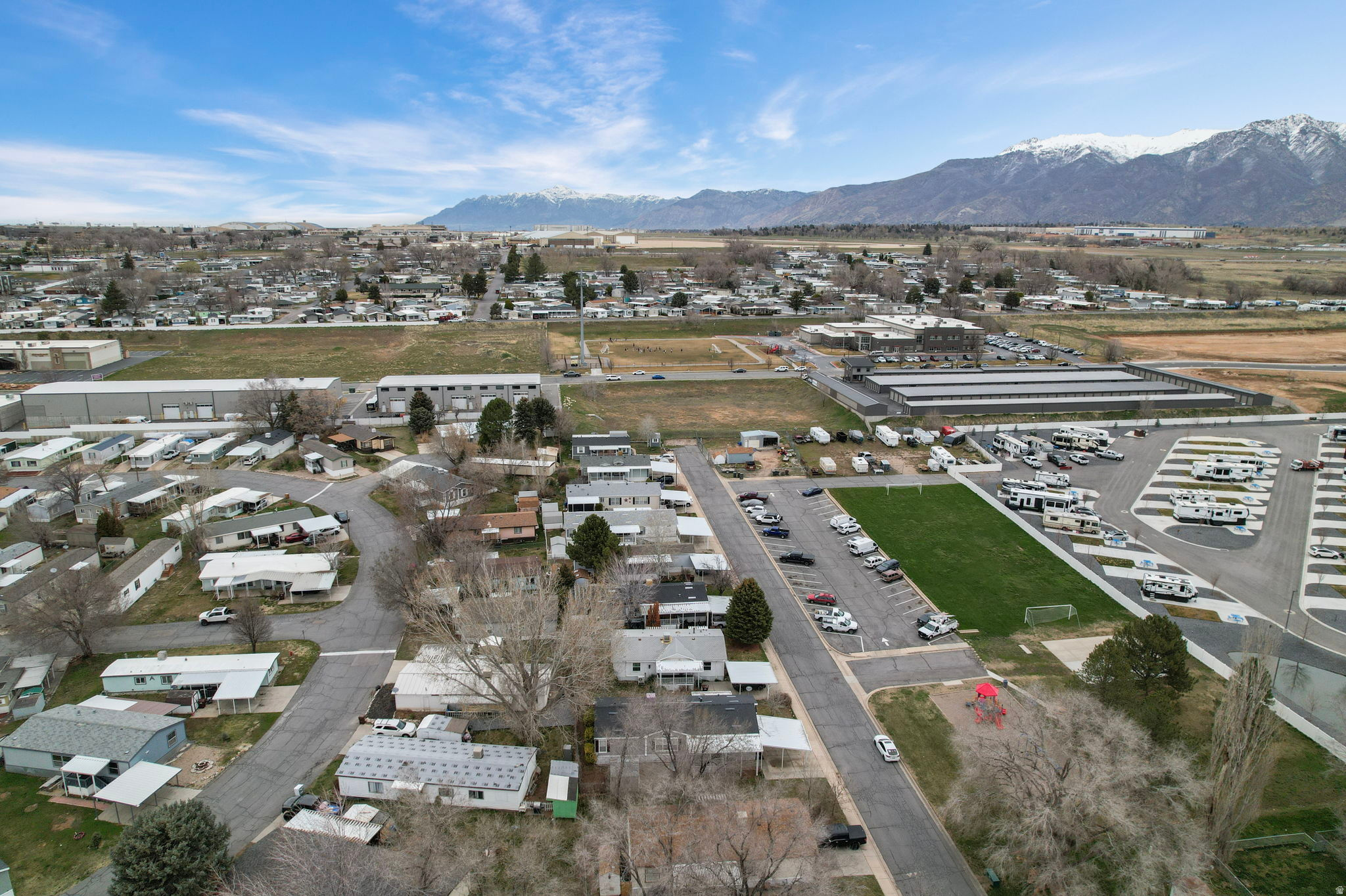 main property photo 40
