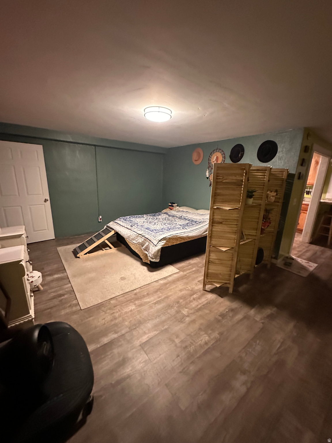 main property photo 25