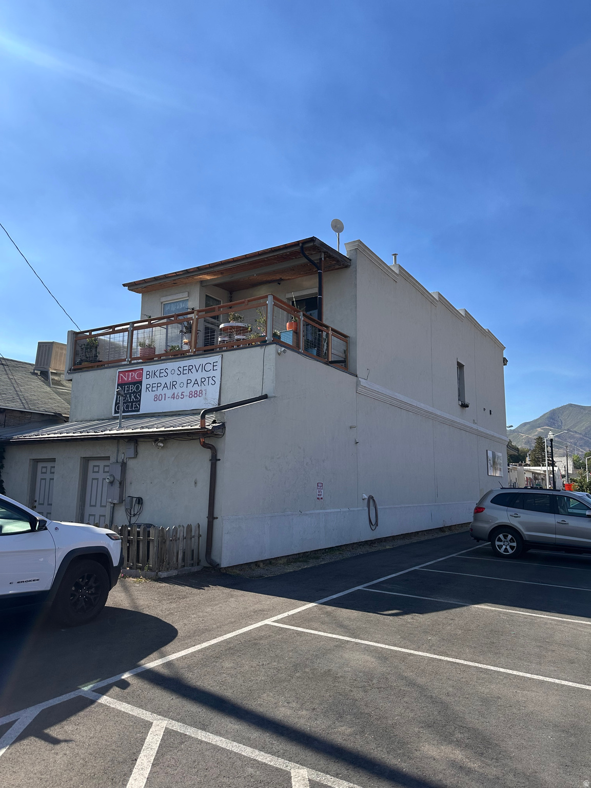 main property photo 30