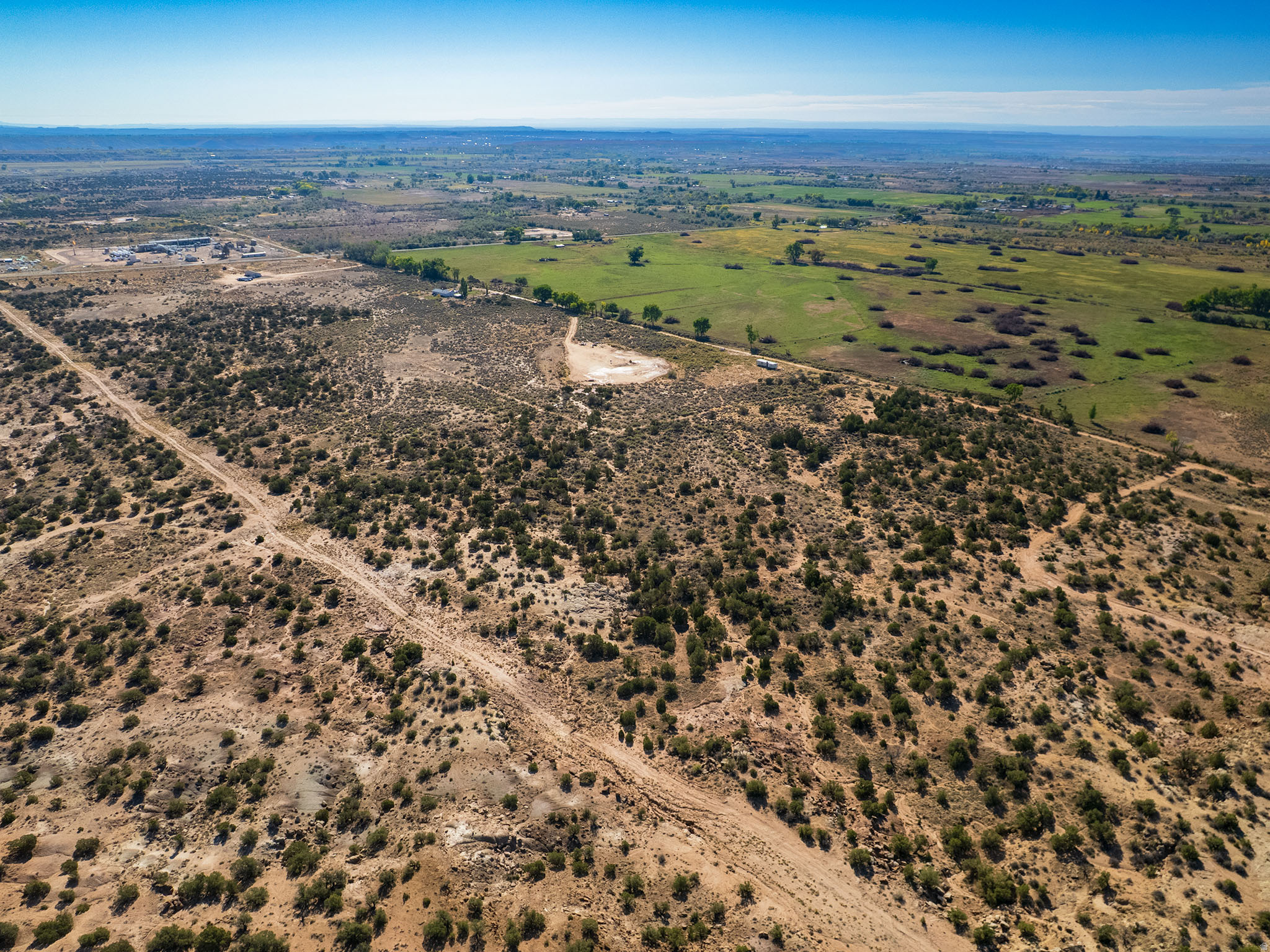 main property photo 16