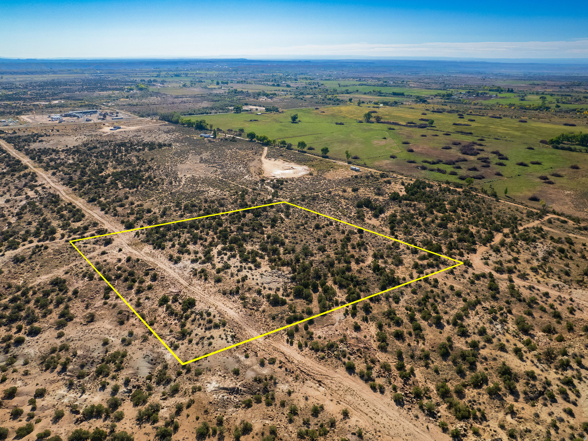 main property photo 17