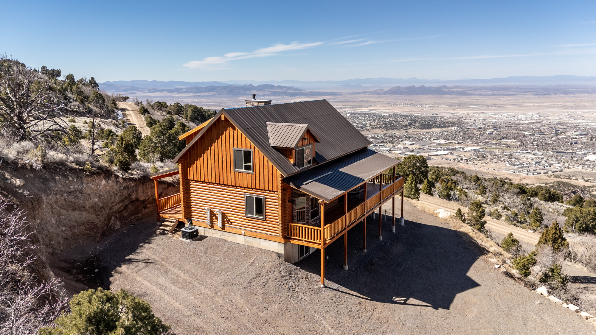 main property photo 5