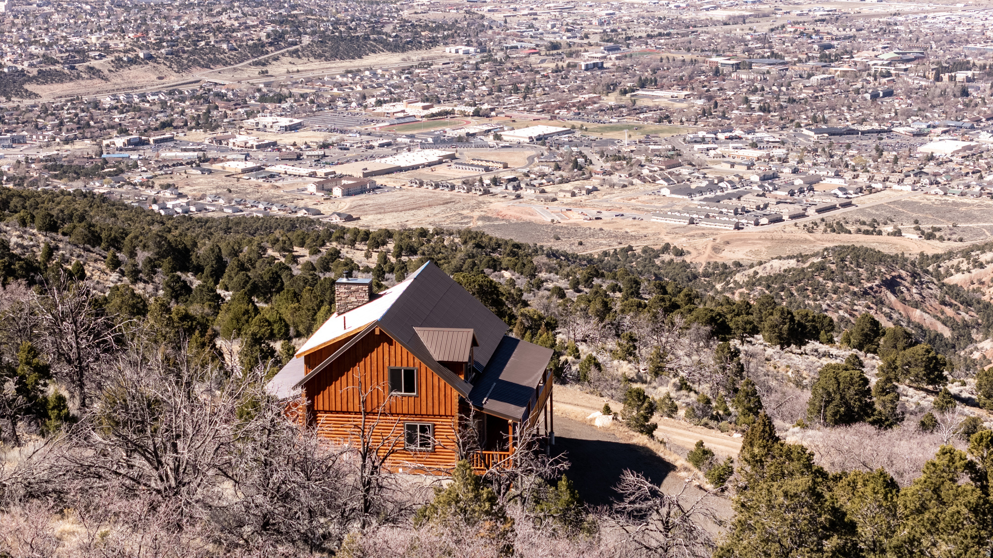 main property photo 50