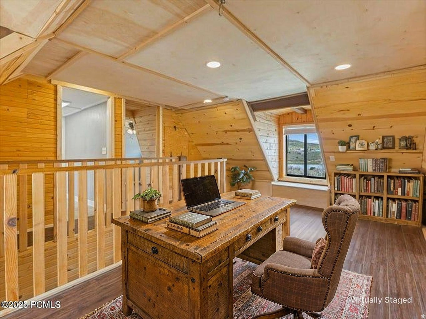 main property photo 13