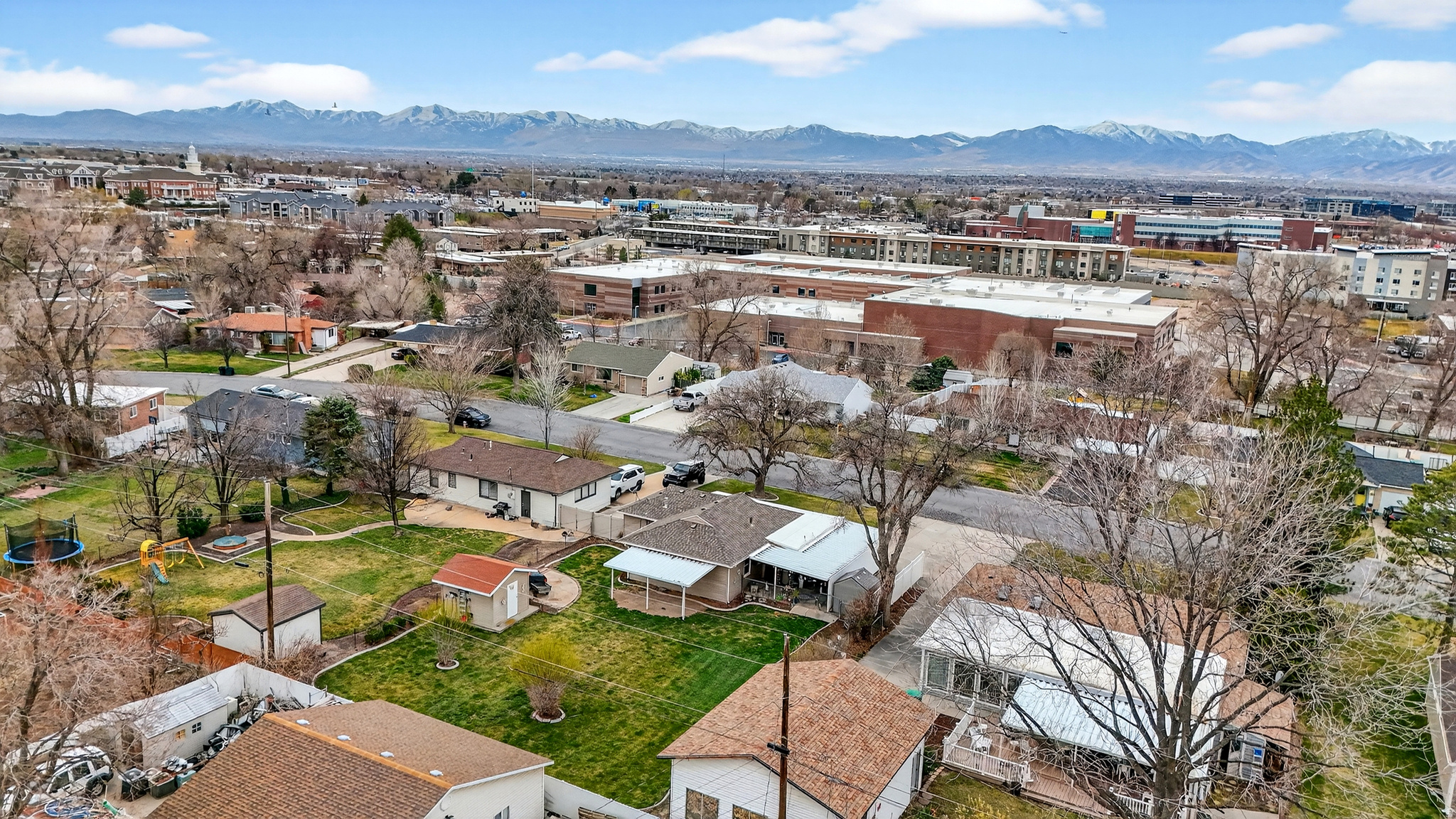 main property photo 29