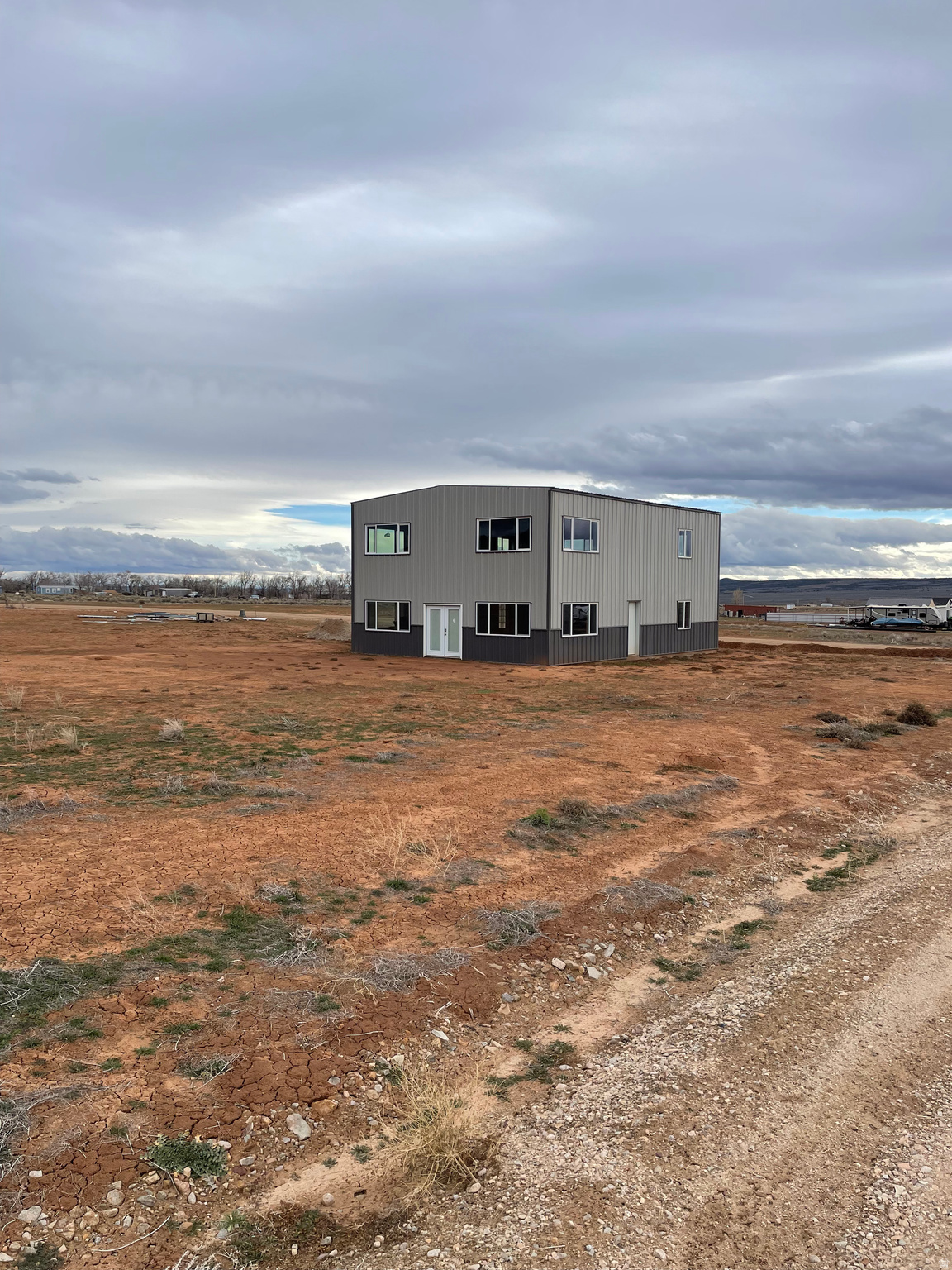 main property photo 6
