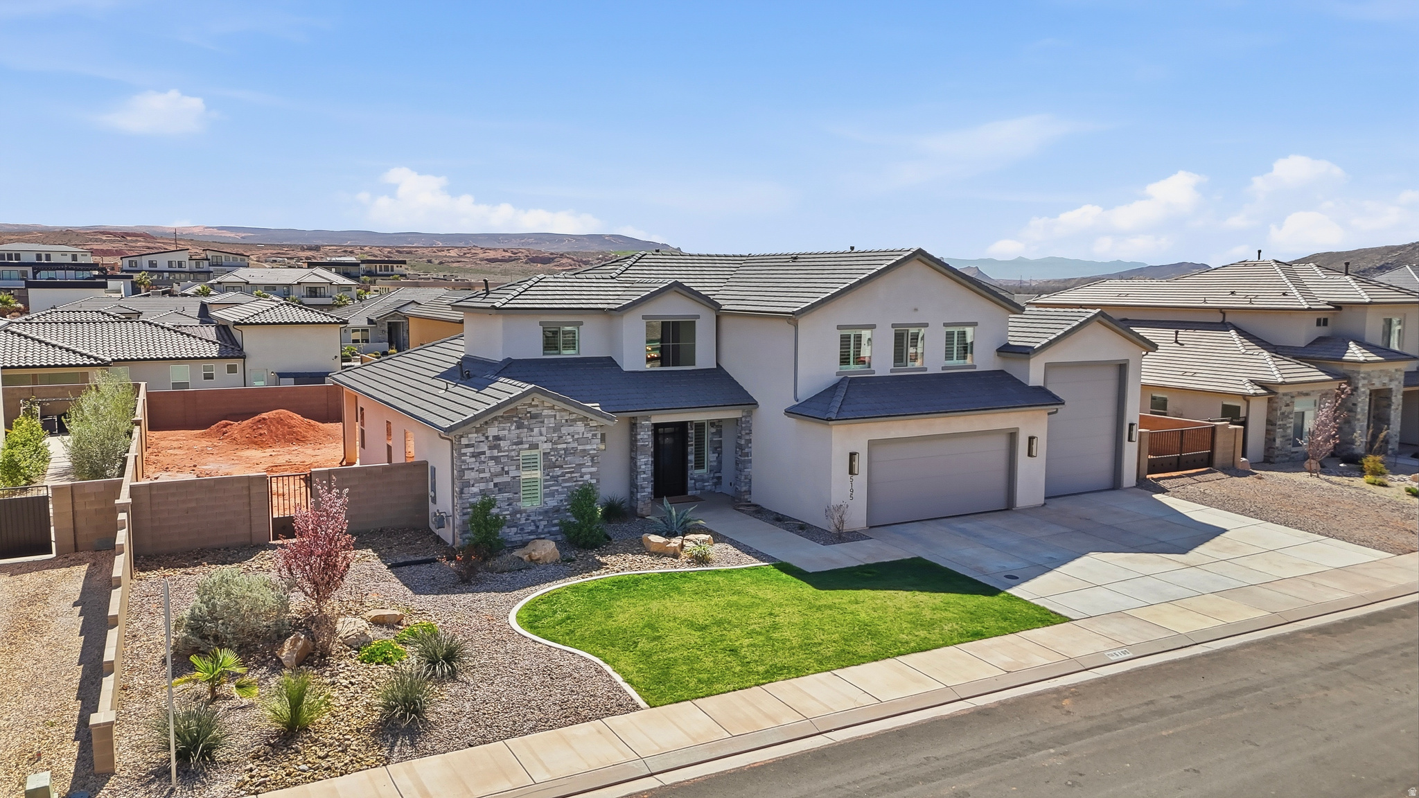 main property photo 48