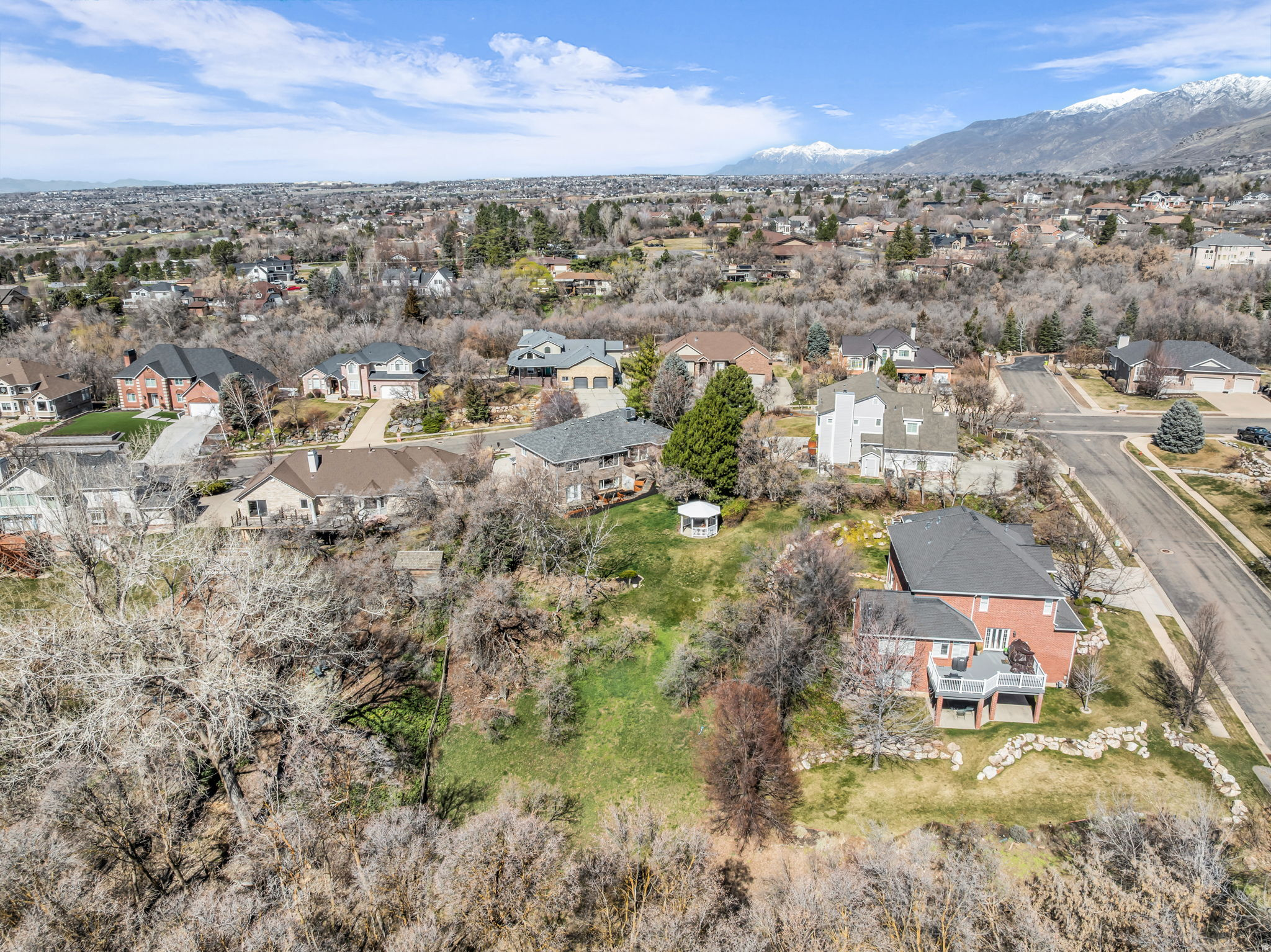main property photo 51