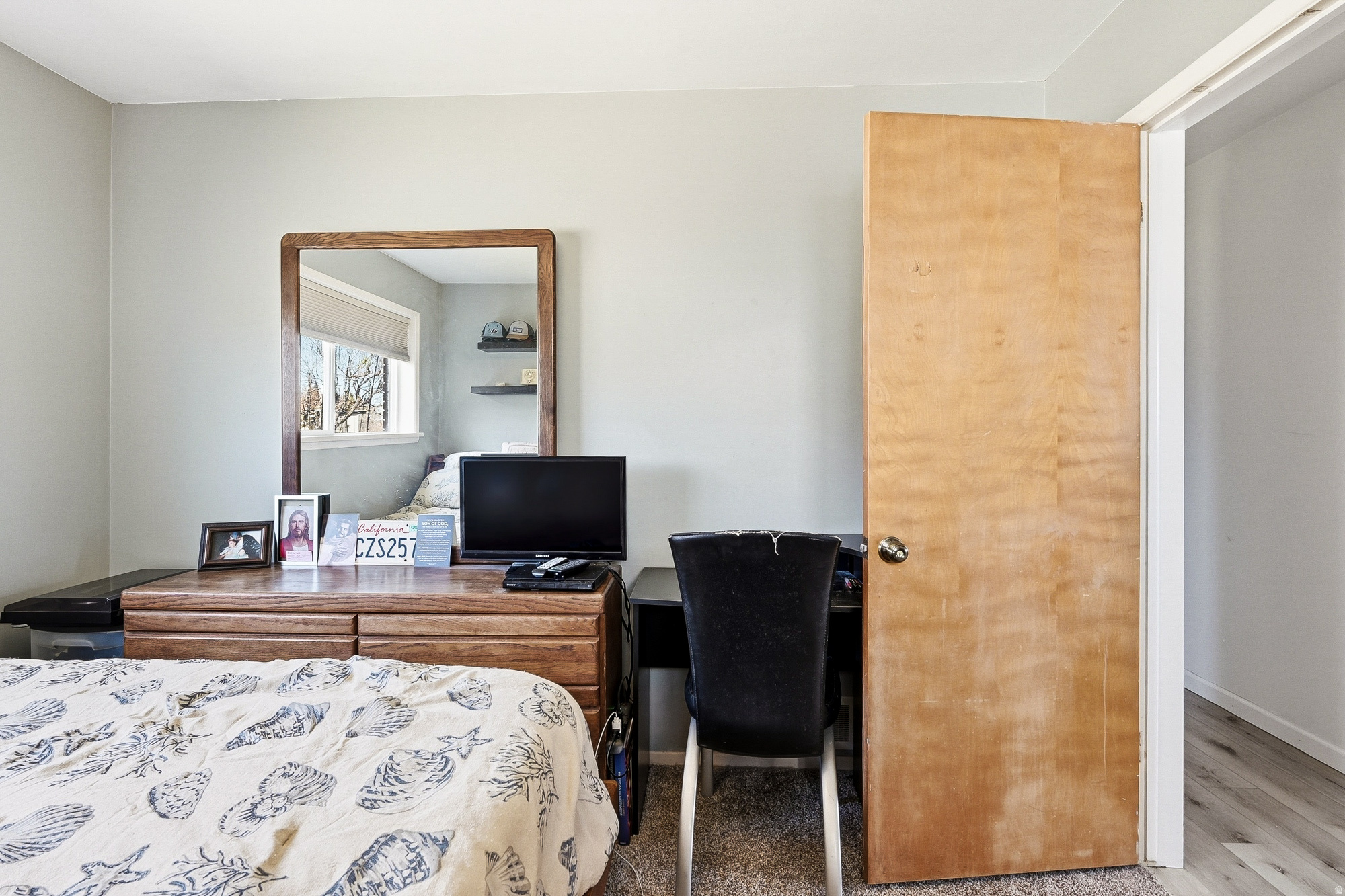 main property photo 22