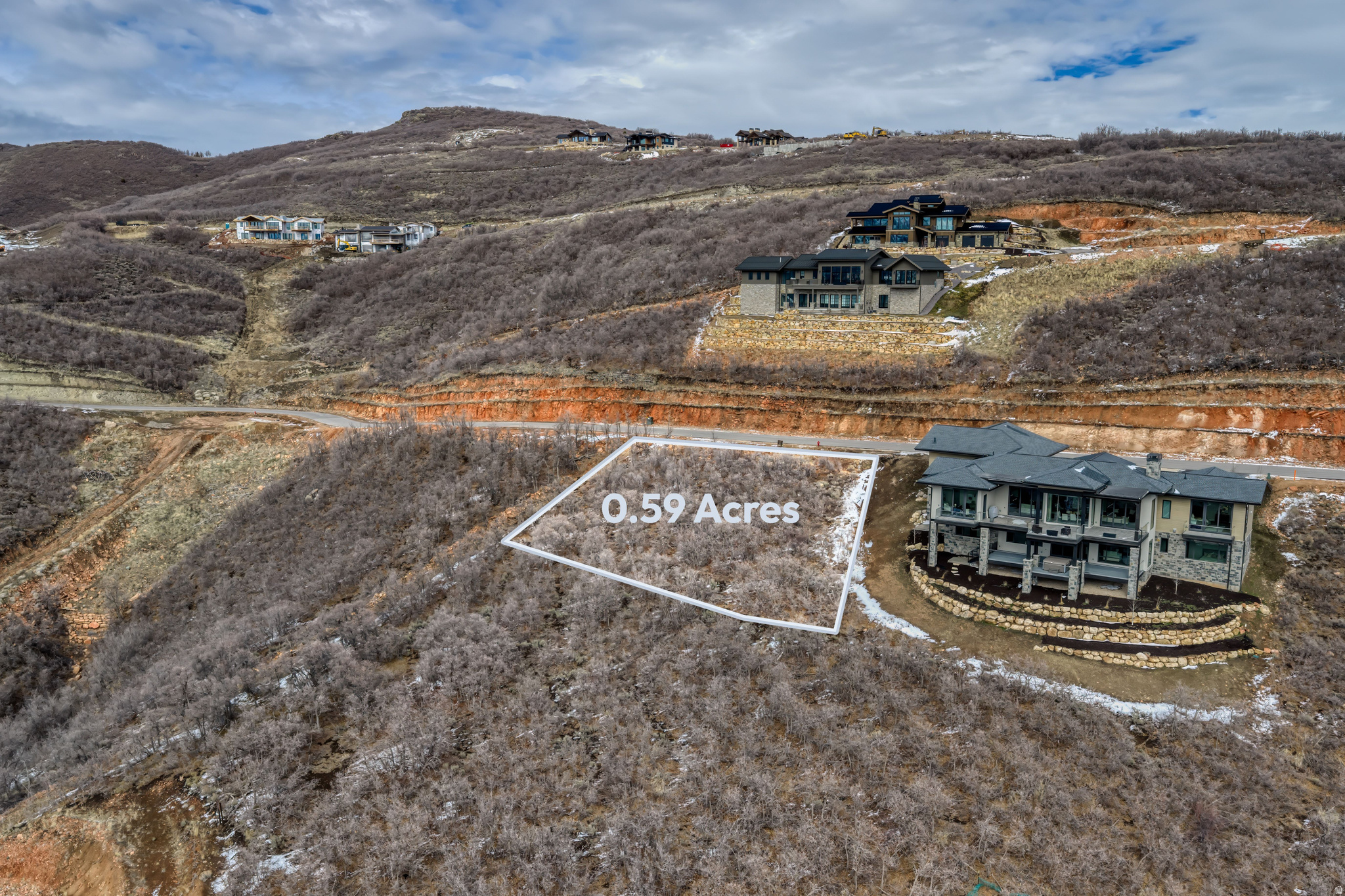 main property photo 9