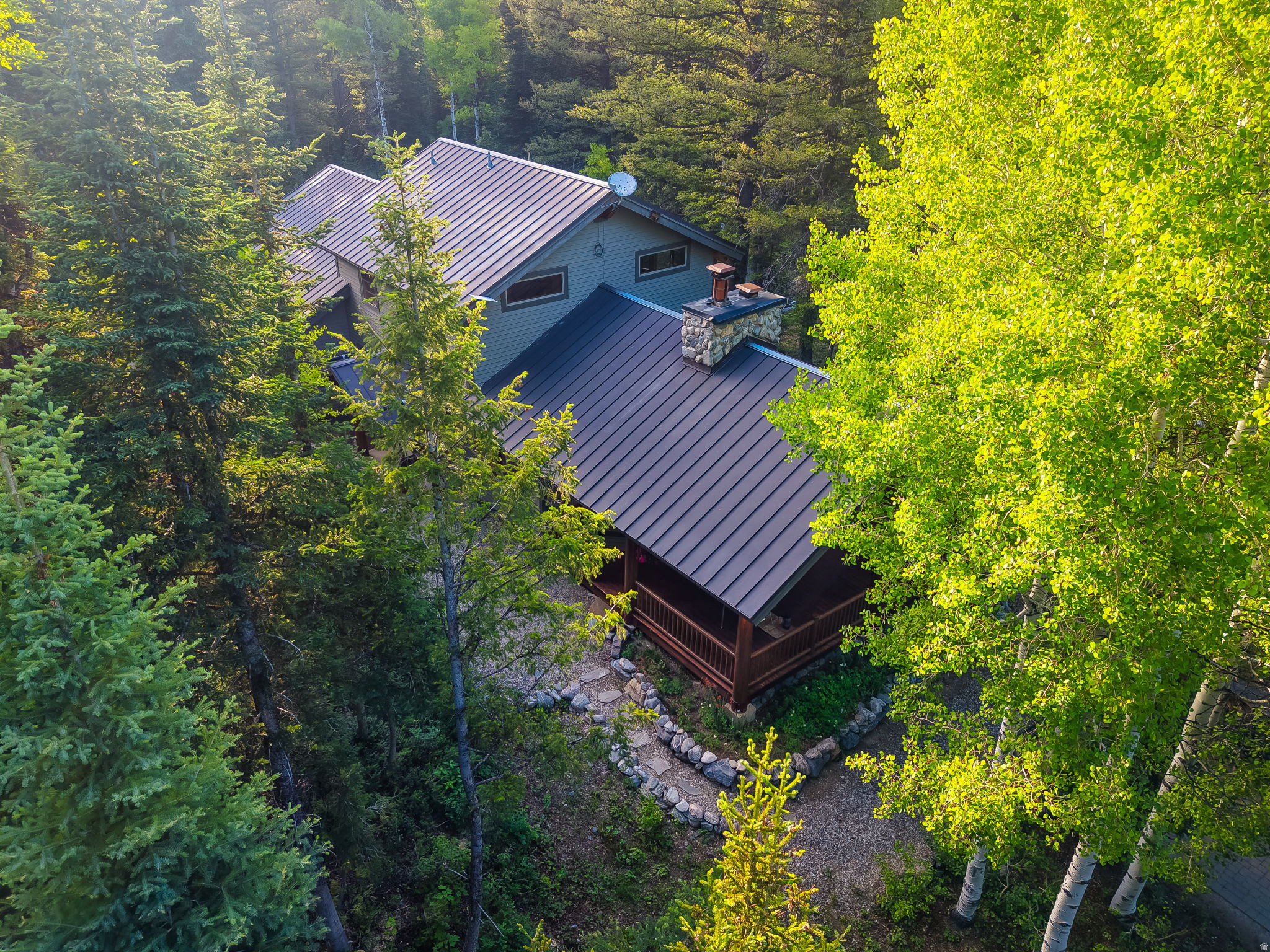 main property photo 19