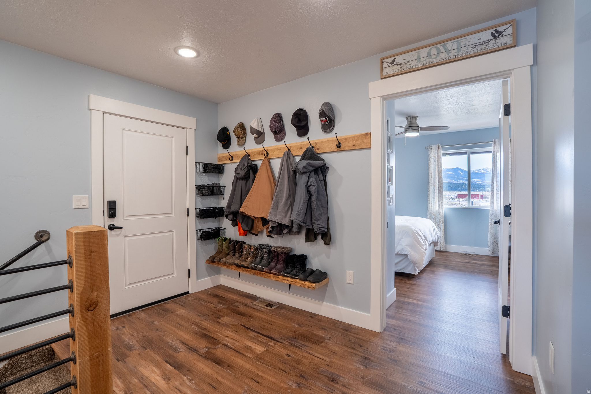 main property photo 23