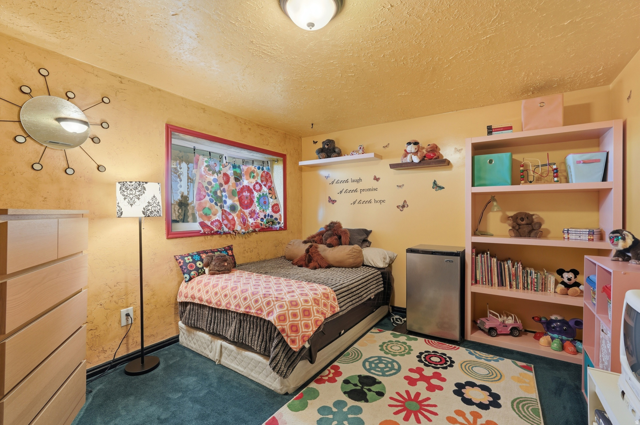 main property photo 32