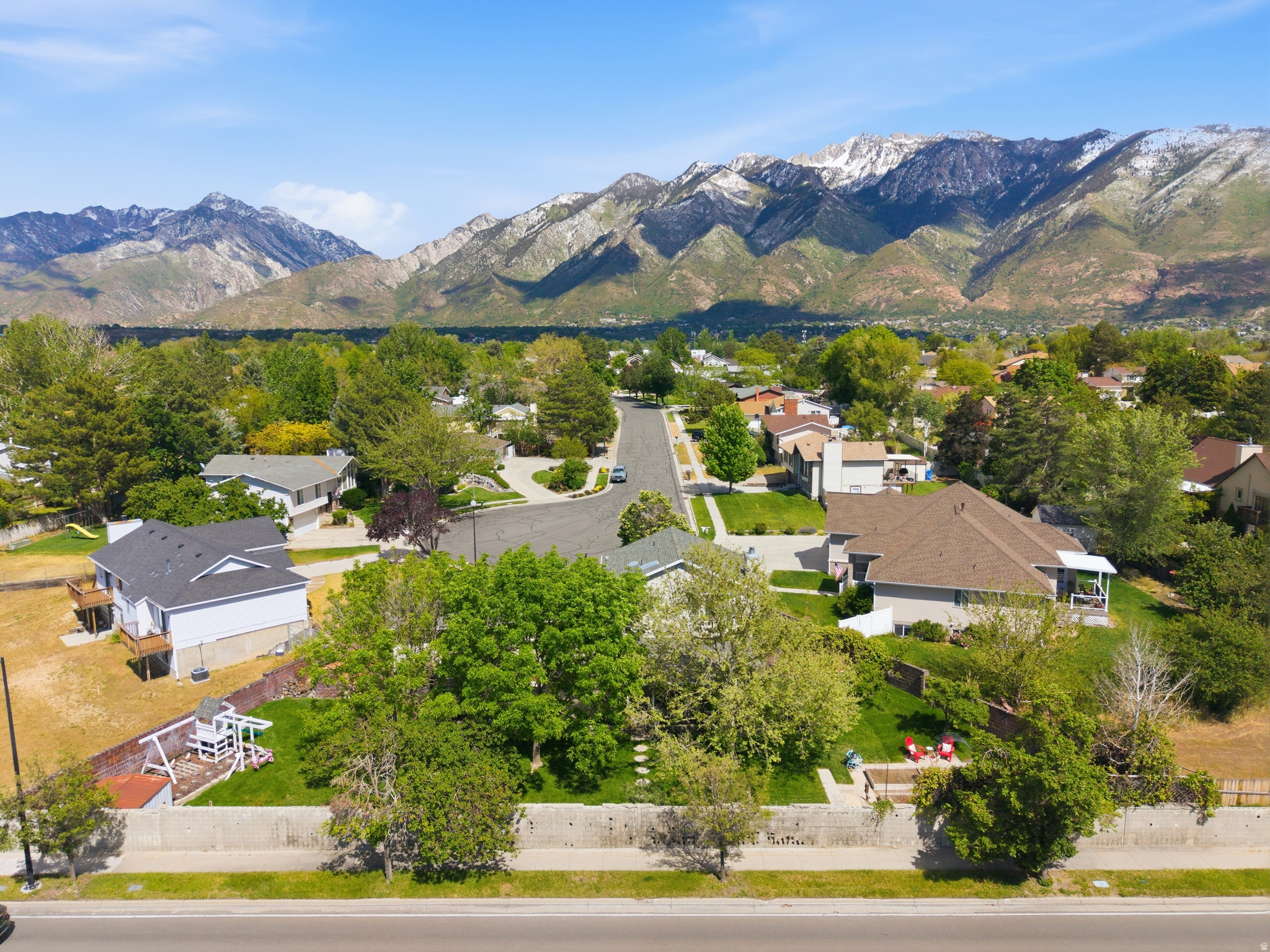main property photo 51