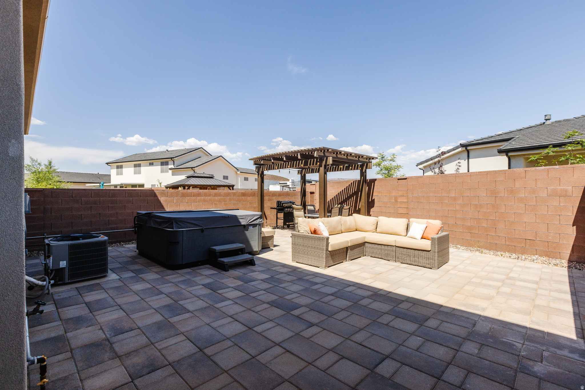 main property photo 48