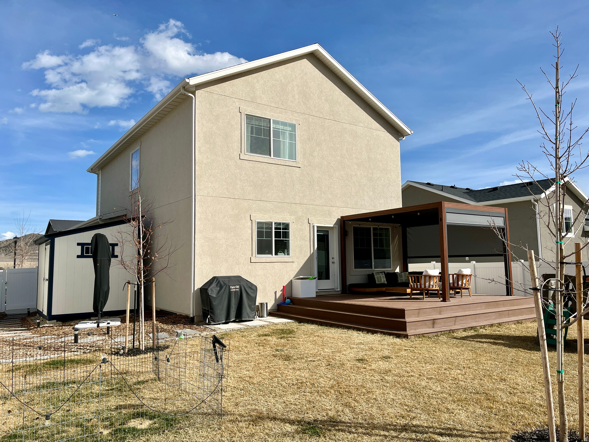 main property photo 32