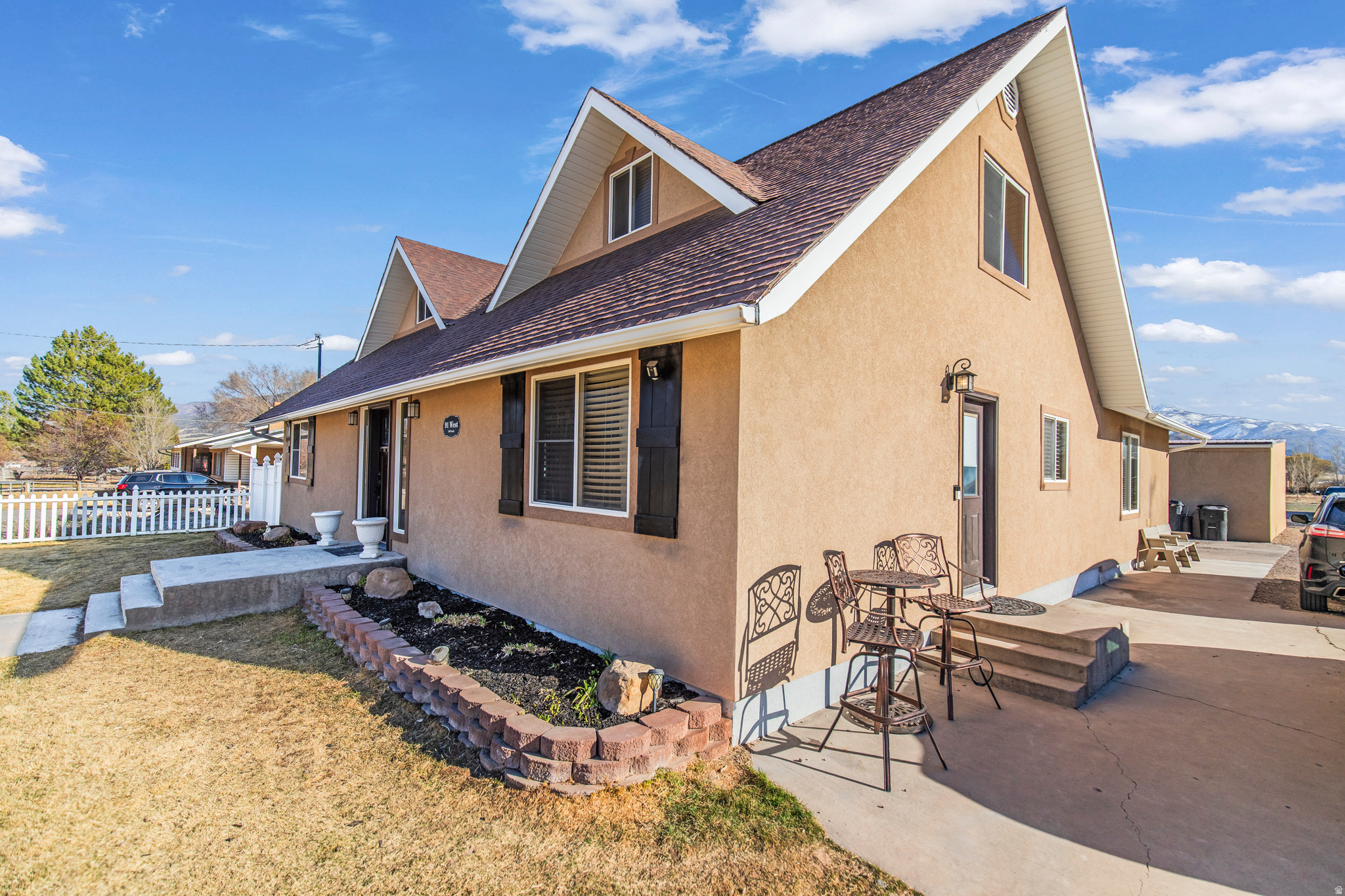 main property photo 49