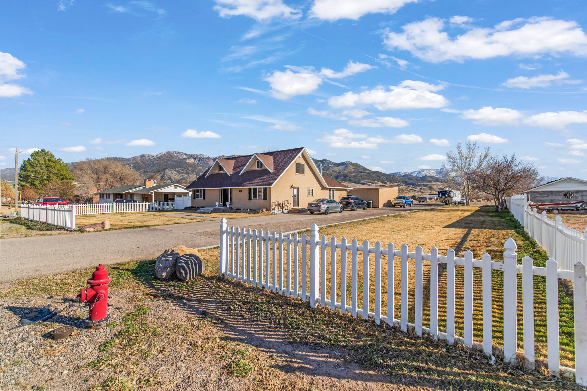 main property photo 51