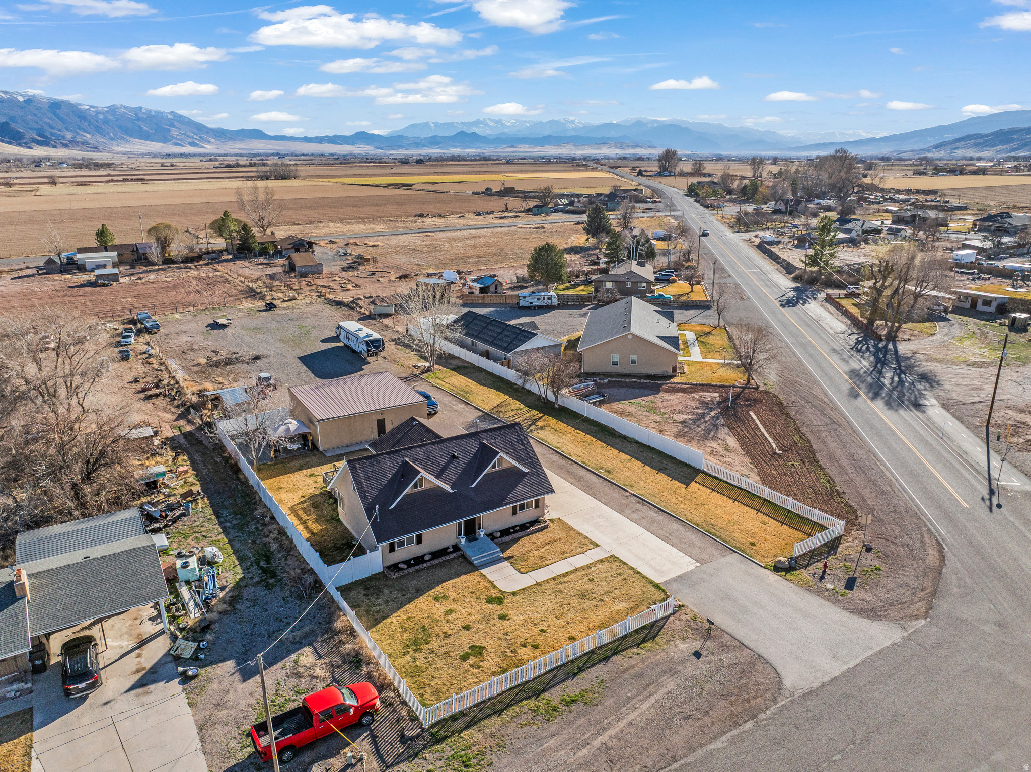 main property photo 56