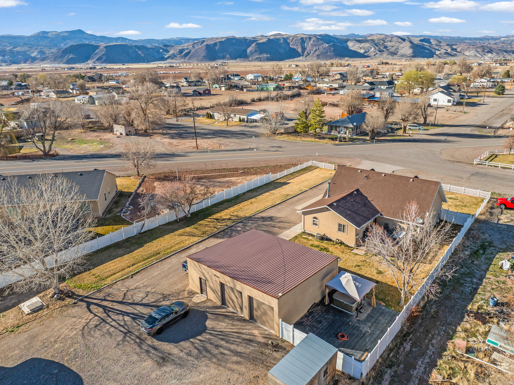 main property photo 61