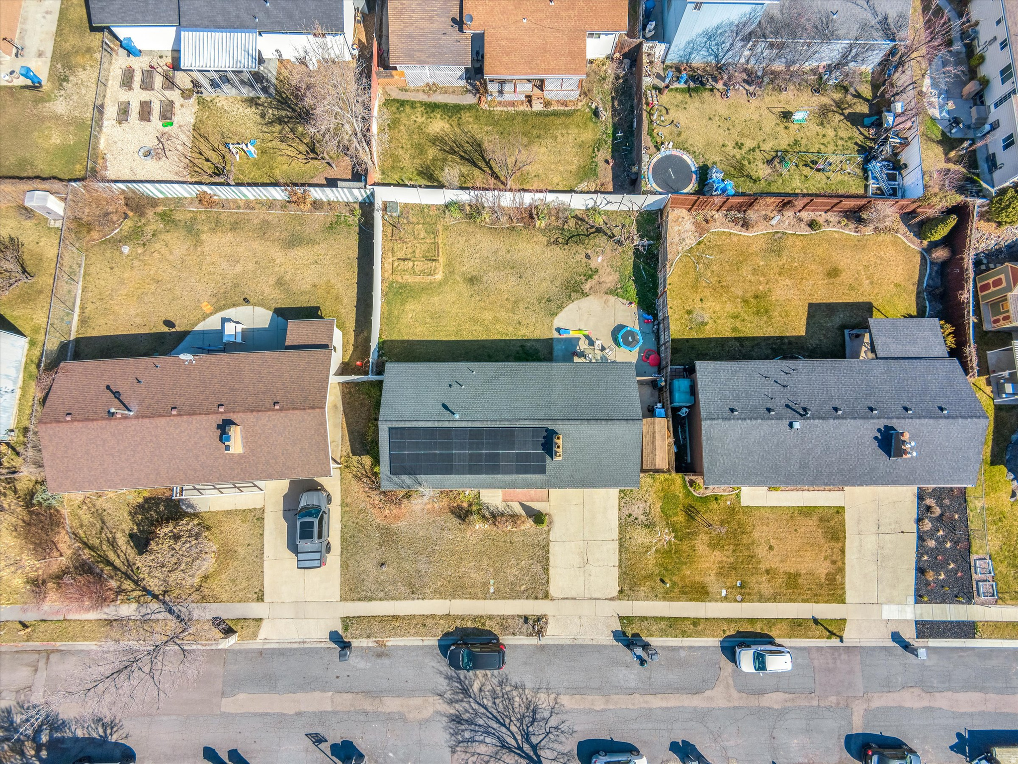 main property photo 32