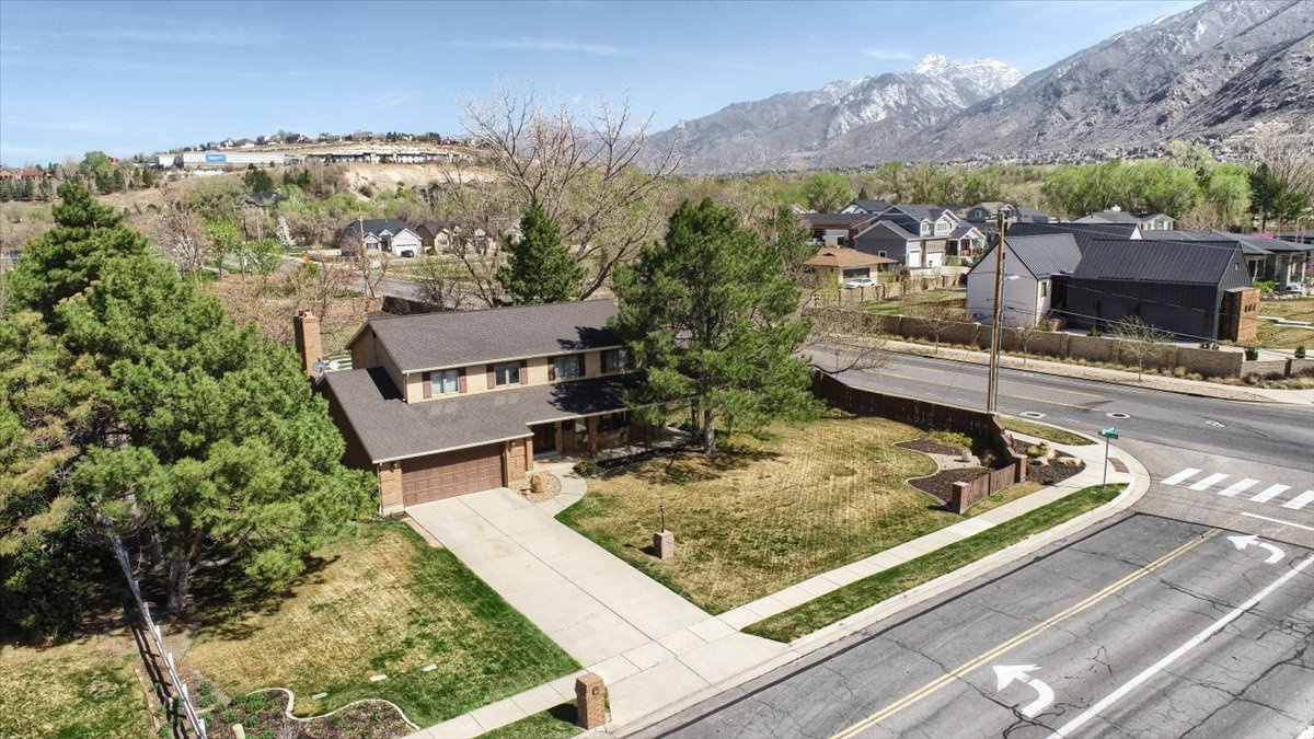 main property photo 70