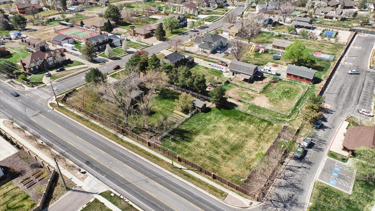 main property photo 74