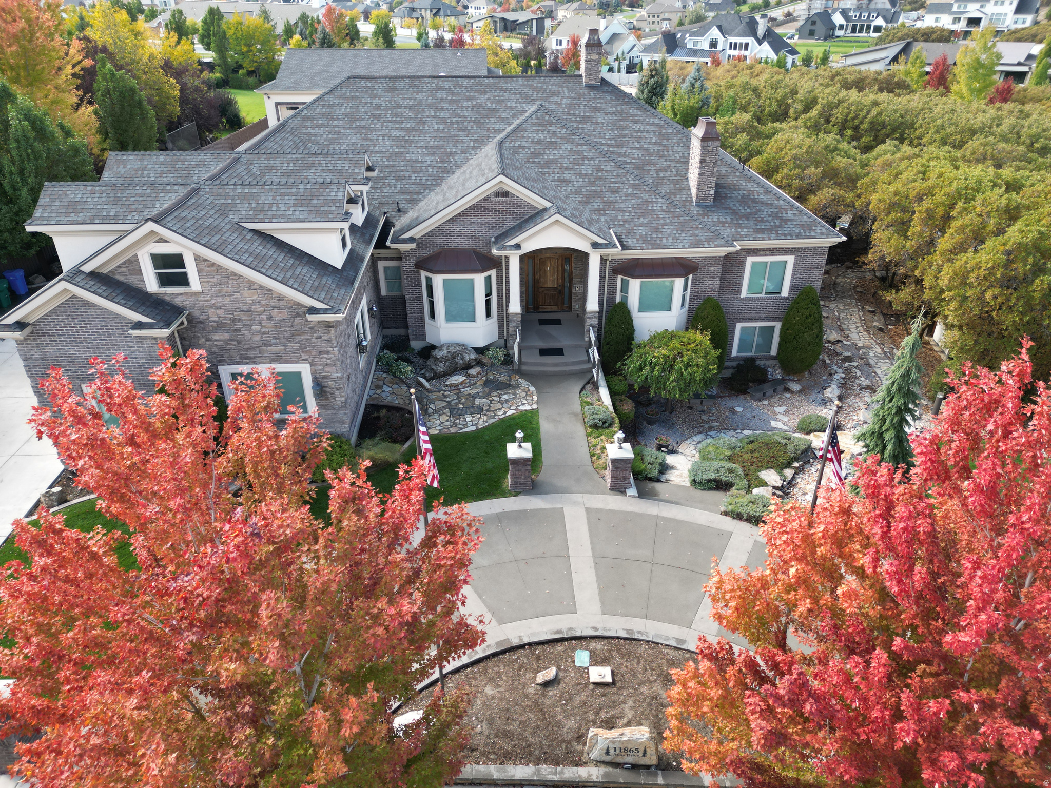 main property photo 10