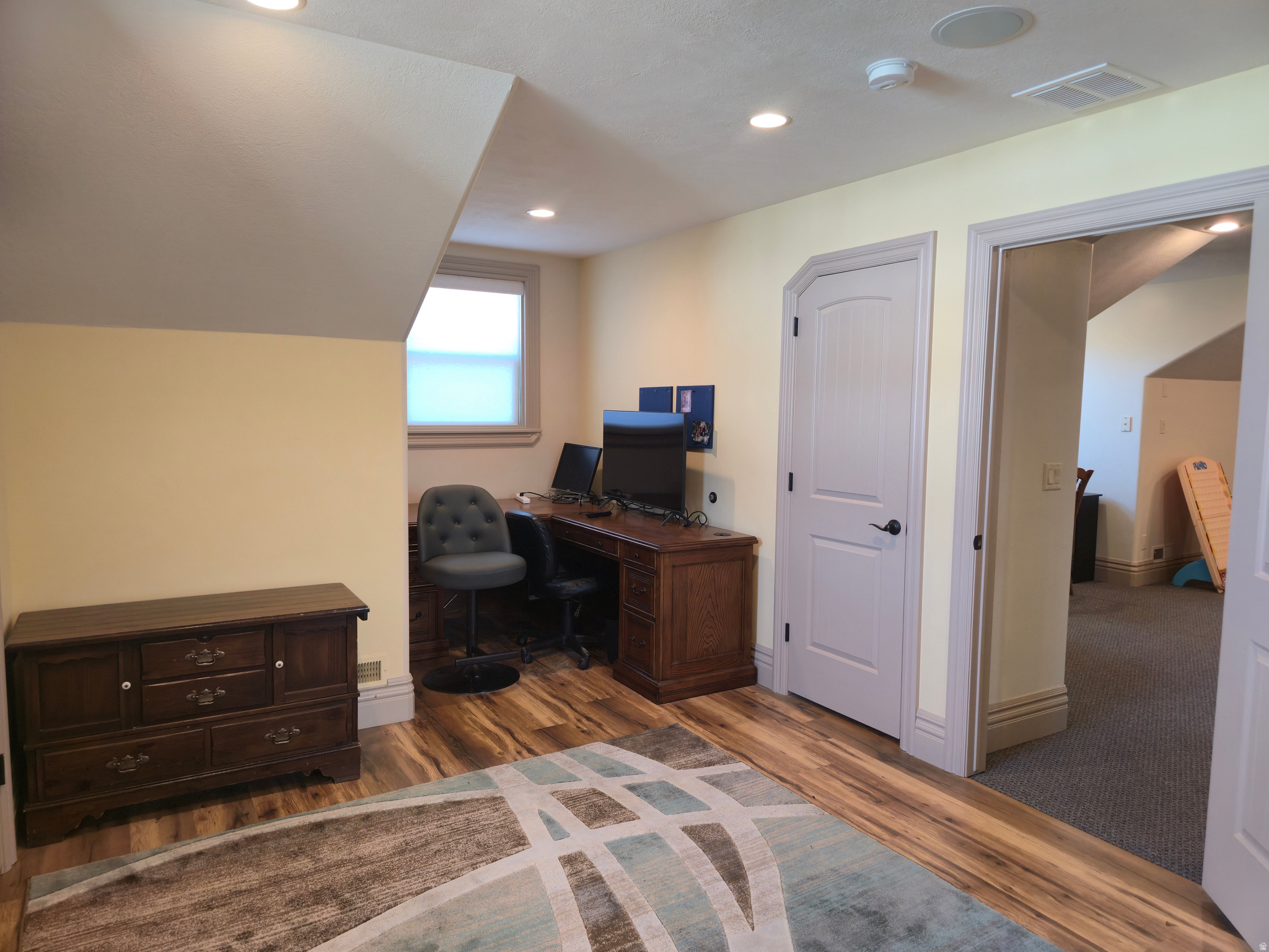 main property photo 137