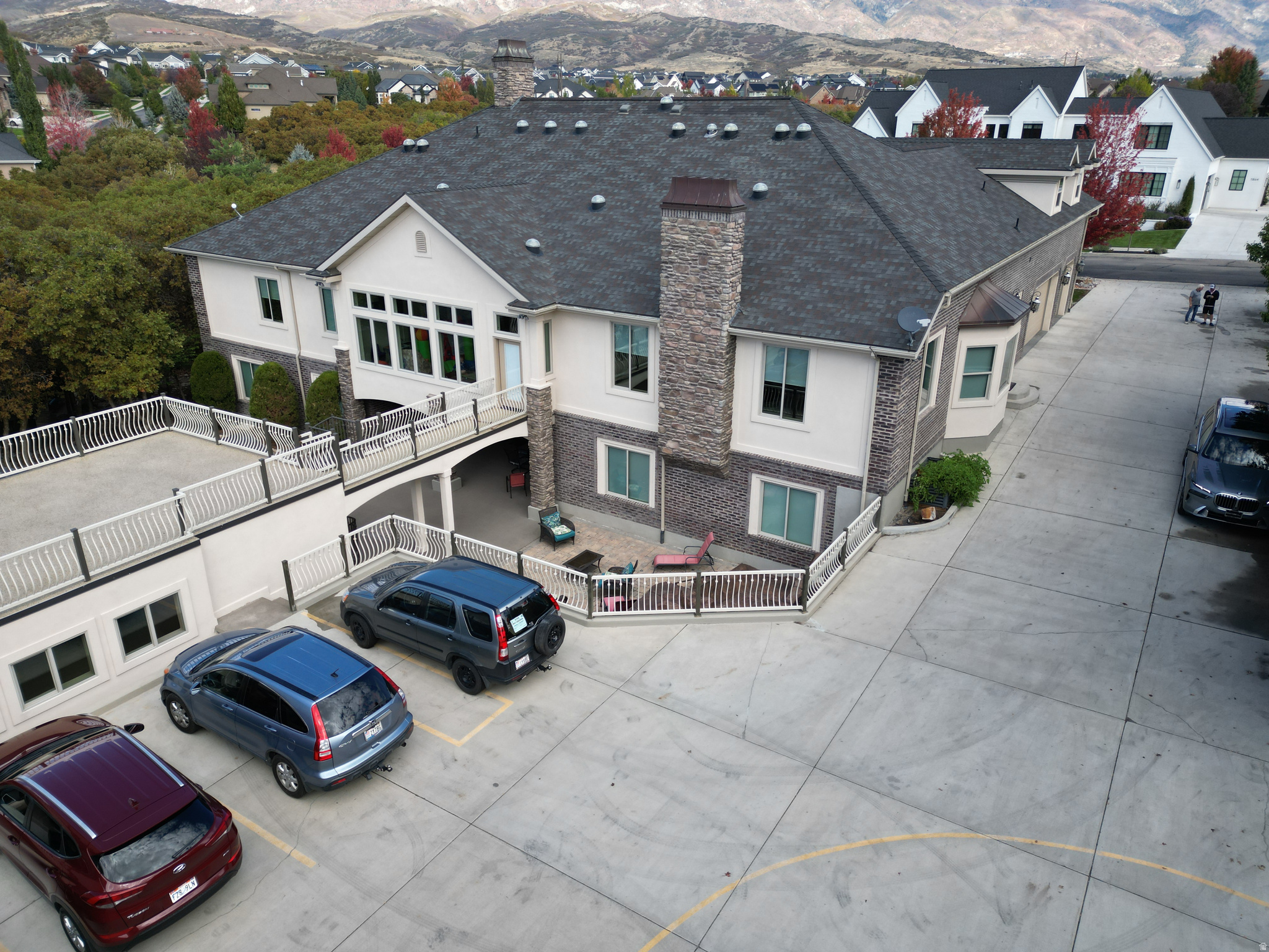 main property photo 20