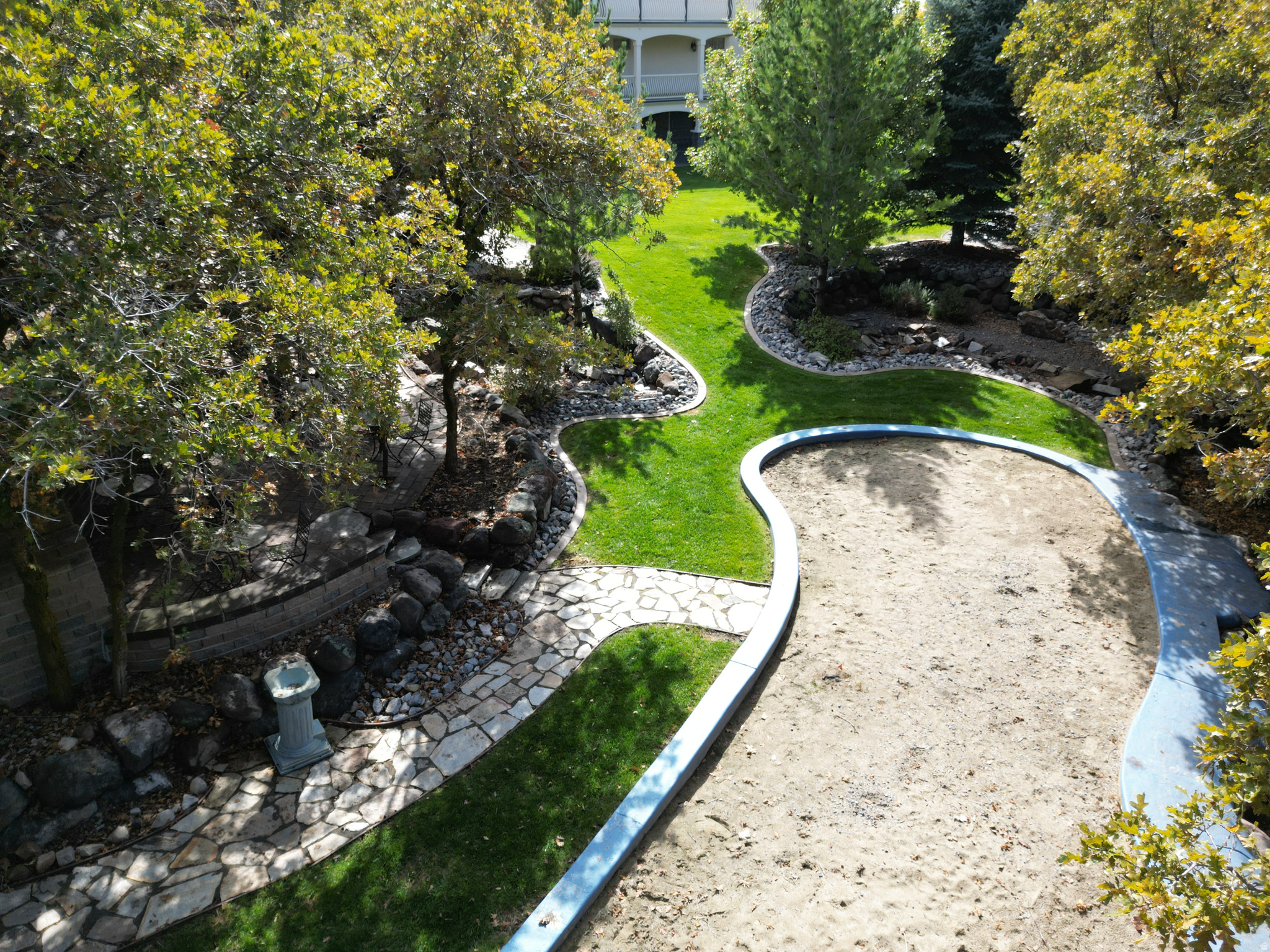 main property photo 36