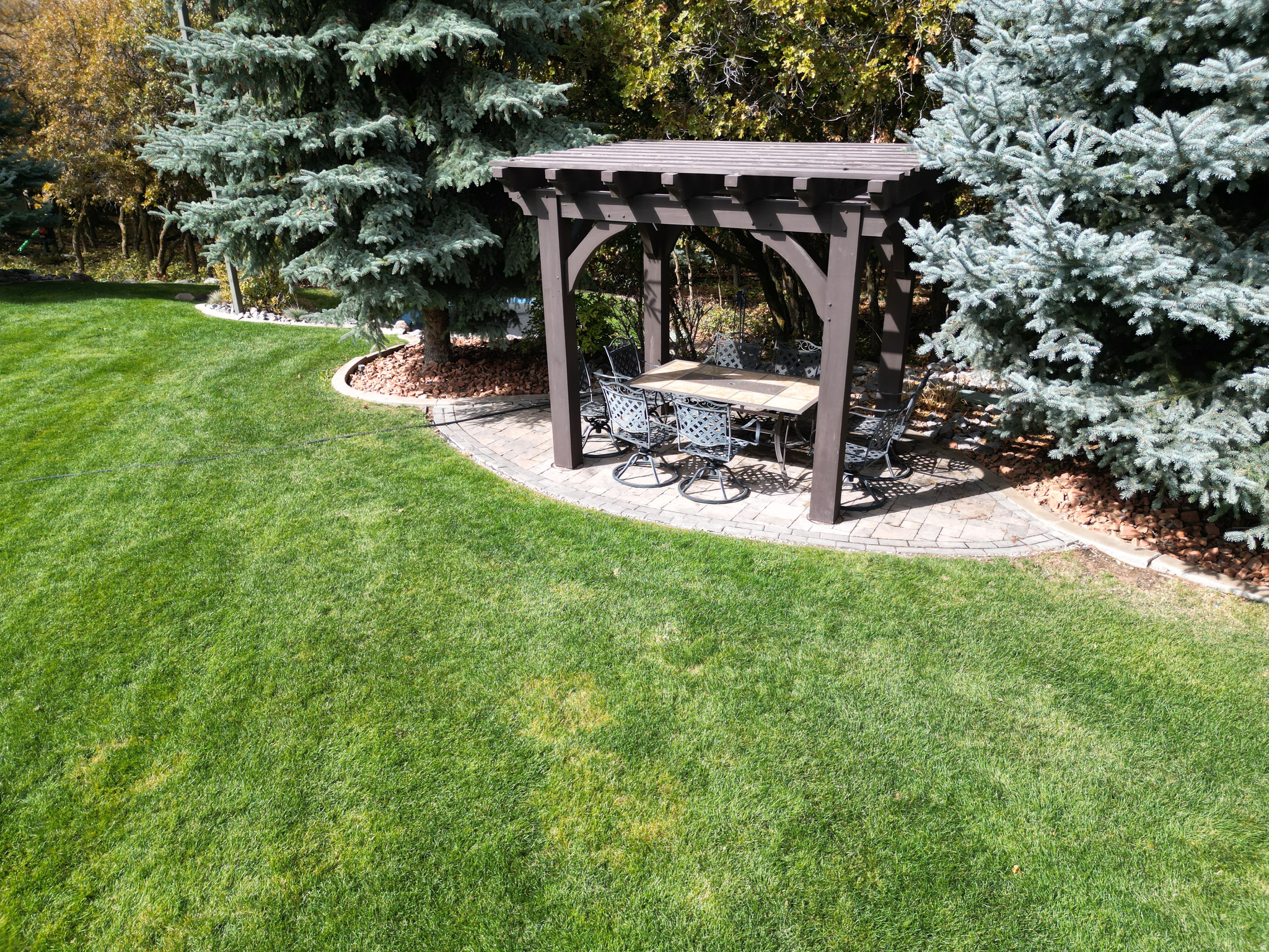 main property photo 38
