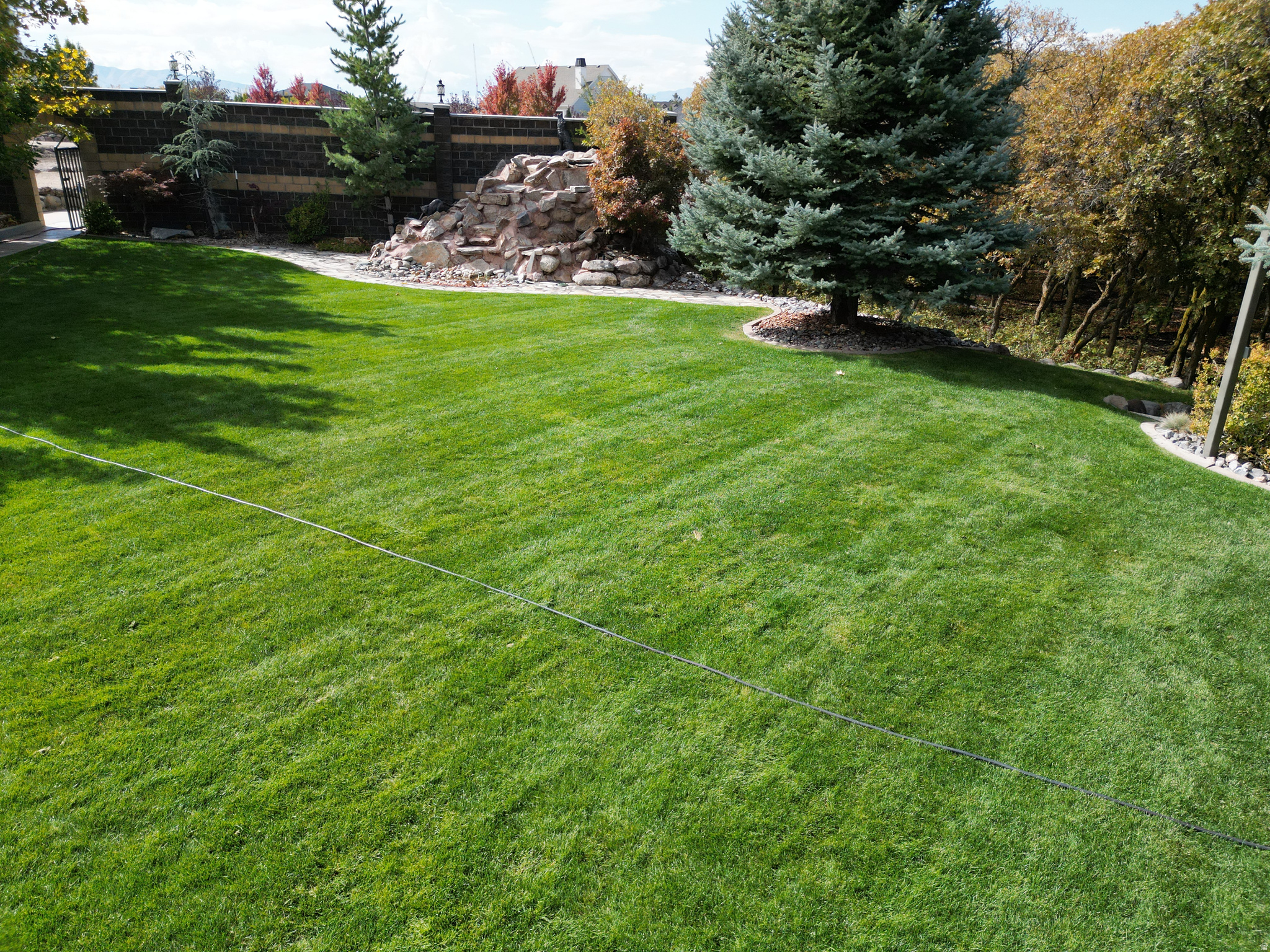 main property photo 39