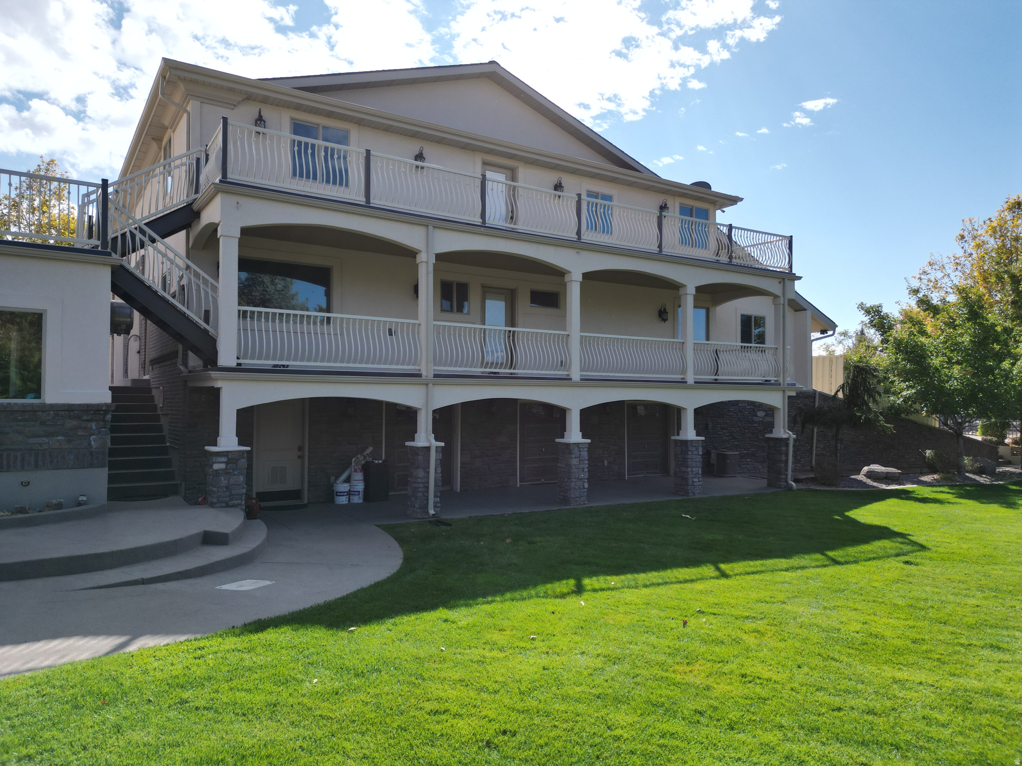 main property photo 54