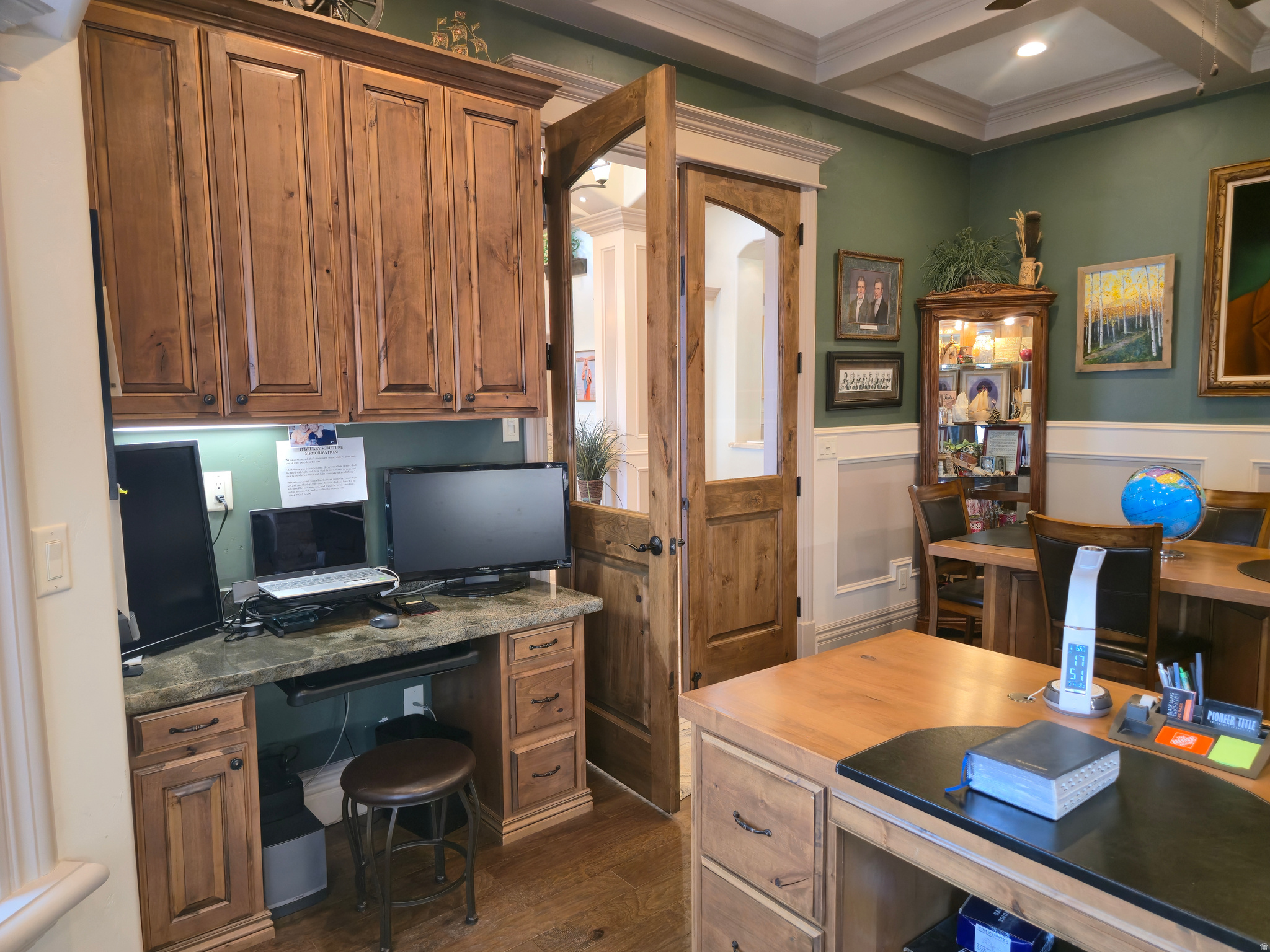 main property photo 81